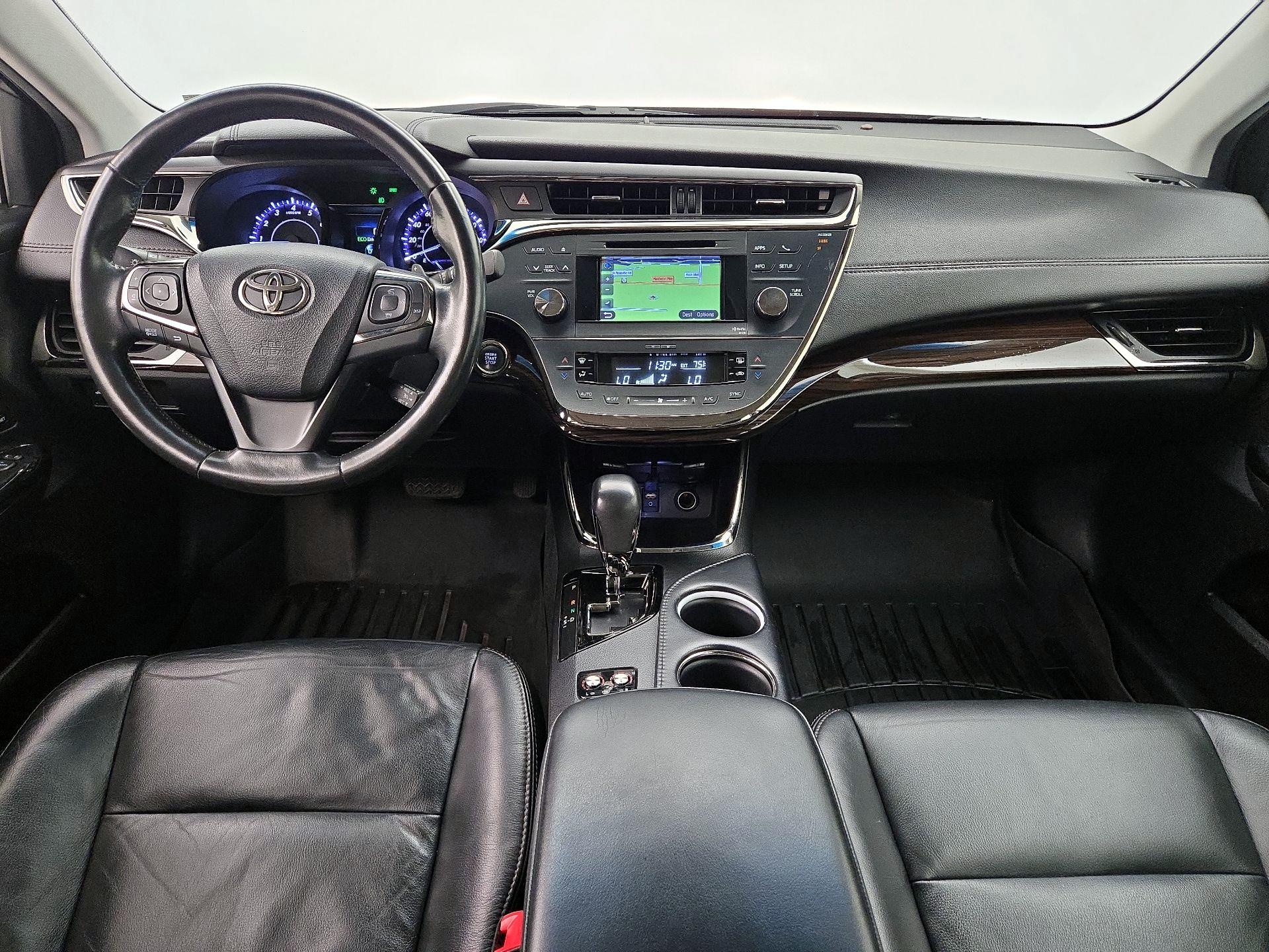 Thumbnail: 2013 Toyota Avalon - 9