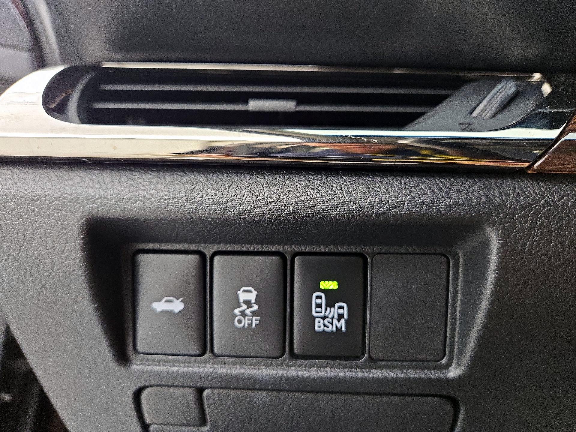 Thumbnail: 2013 Toyota Avalon - 13
