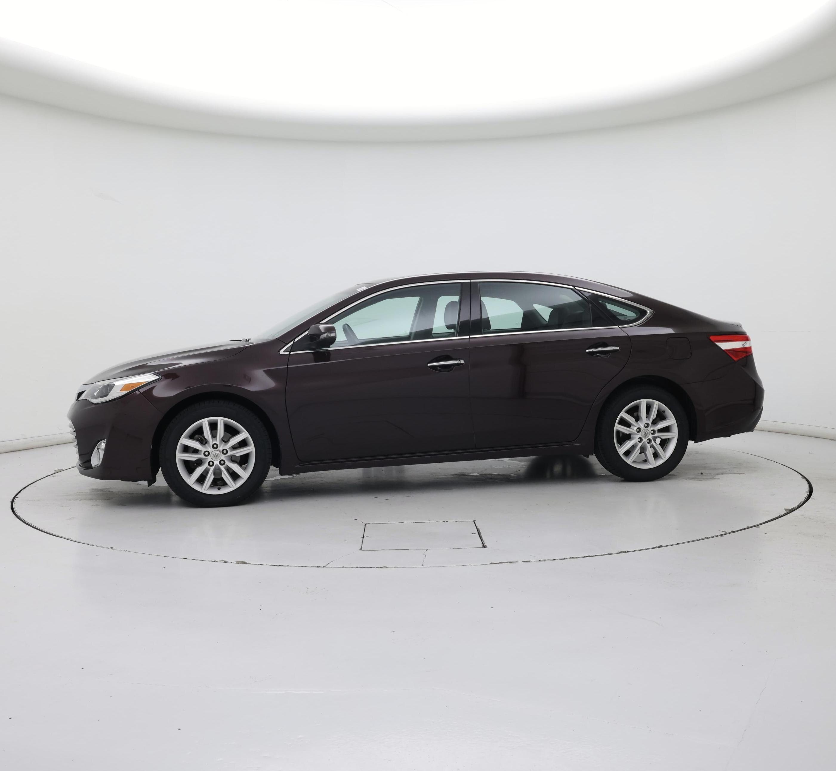 Thumbnail: 2013 Toyota Avalon - 3