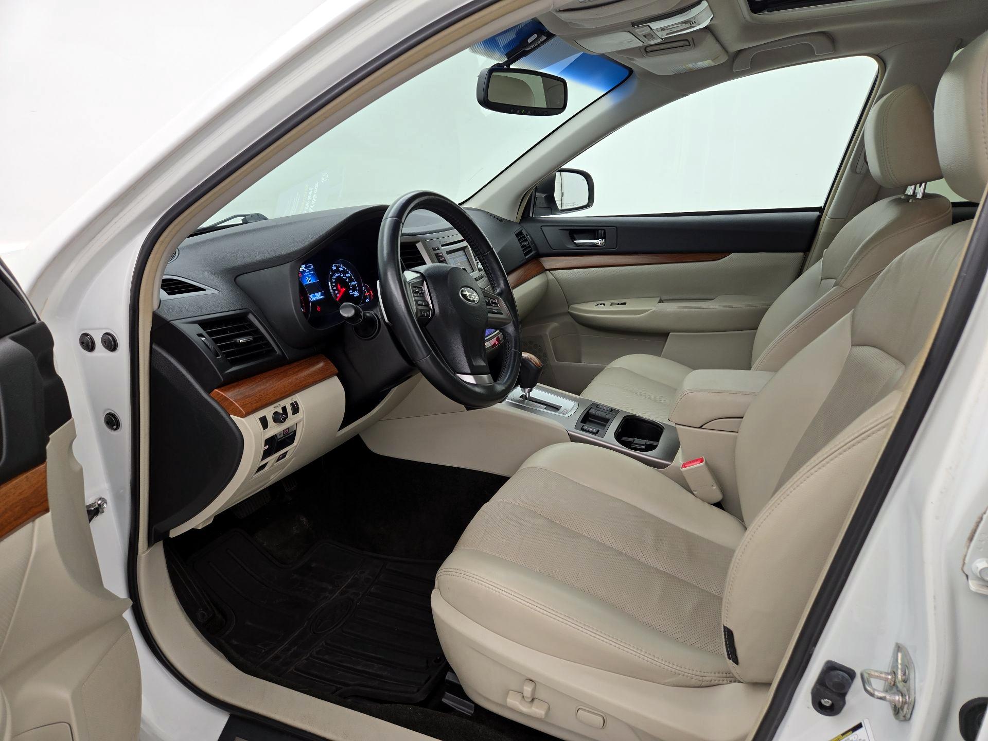 Thumbnail: 2014 Subaru Outback - 11
