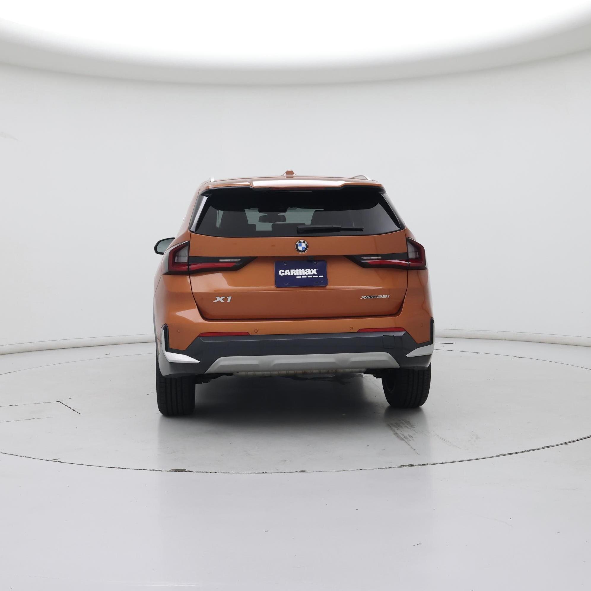 Thumbnail: 2023 BMW X1 - 6