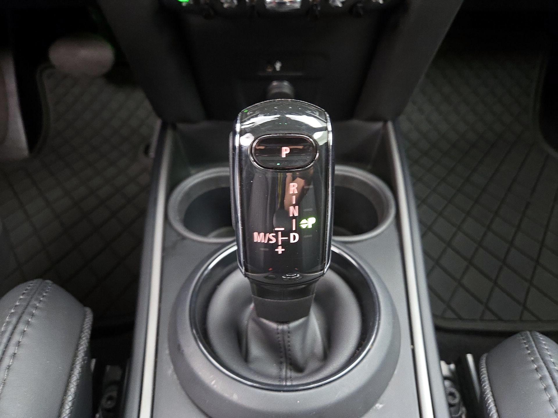 Thumbnail: 2023 MINI Cooper Countryman - 18