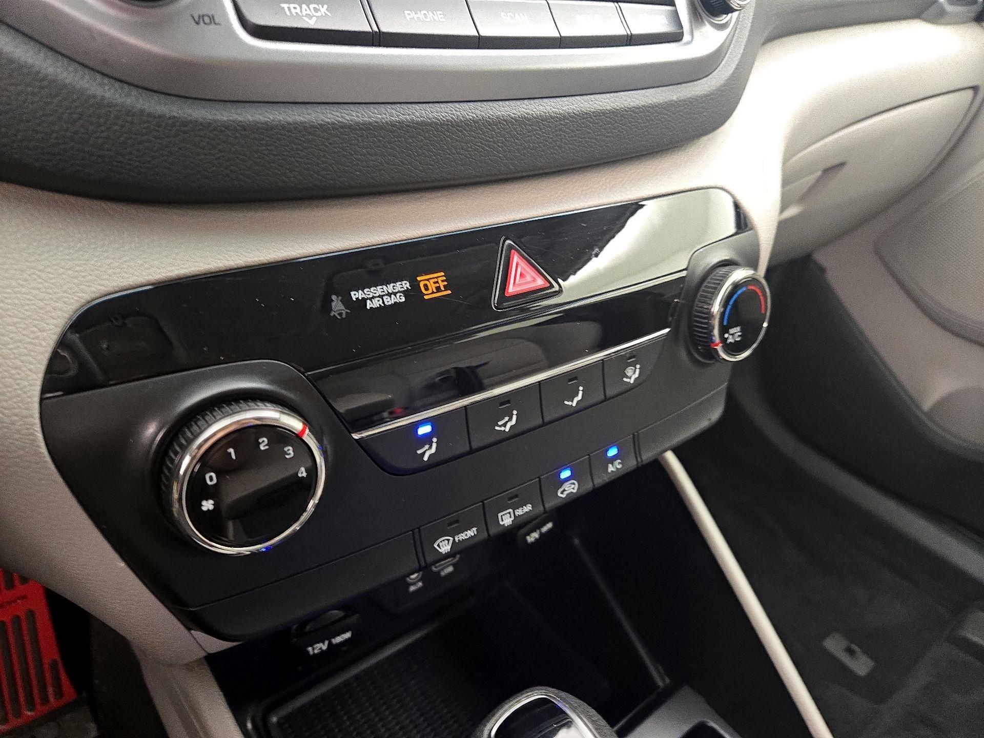 Thumbnail: 2018 Hyundai Tucson - 16