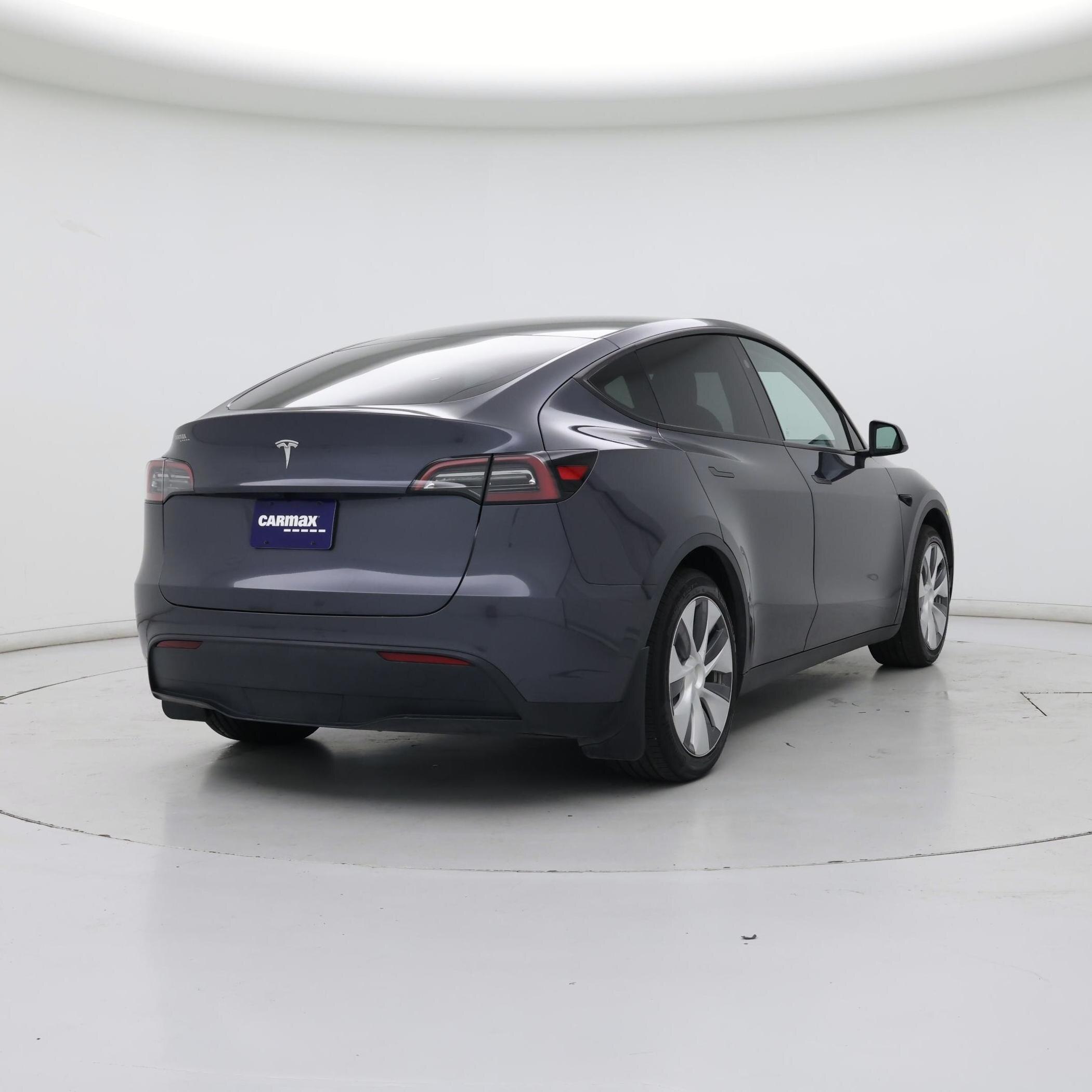 Thumbnail: 2023 Tesla Model Y - 8