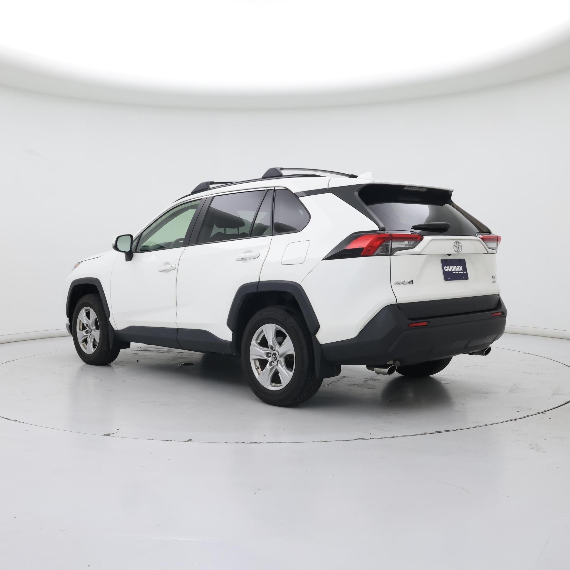 Thumbnail: 2019 Toyota RAV4 - 2