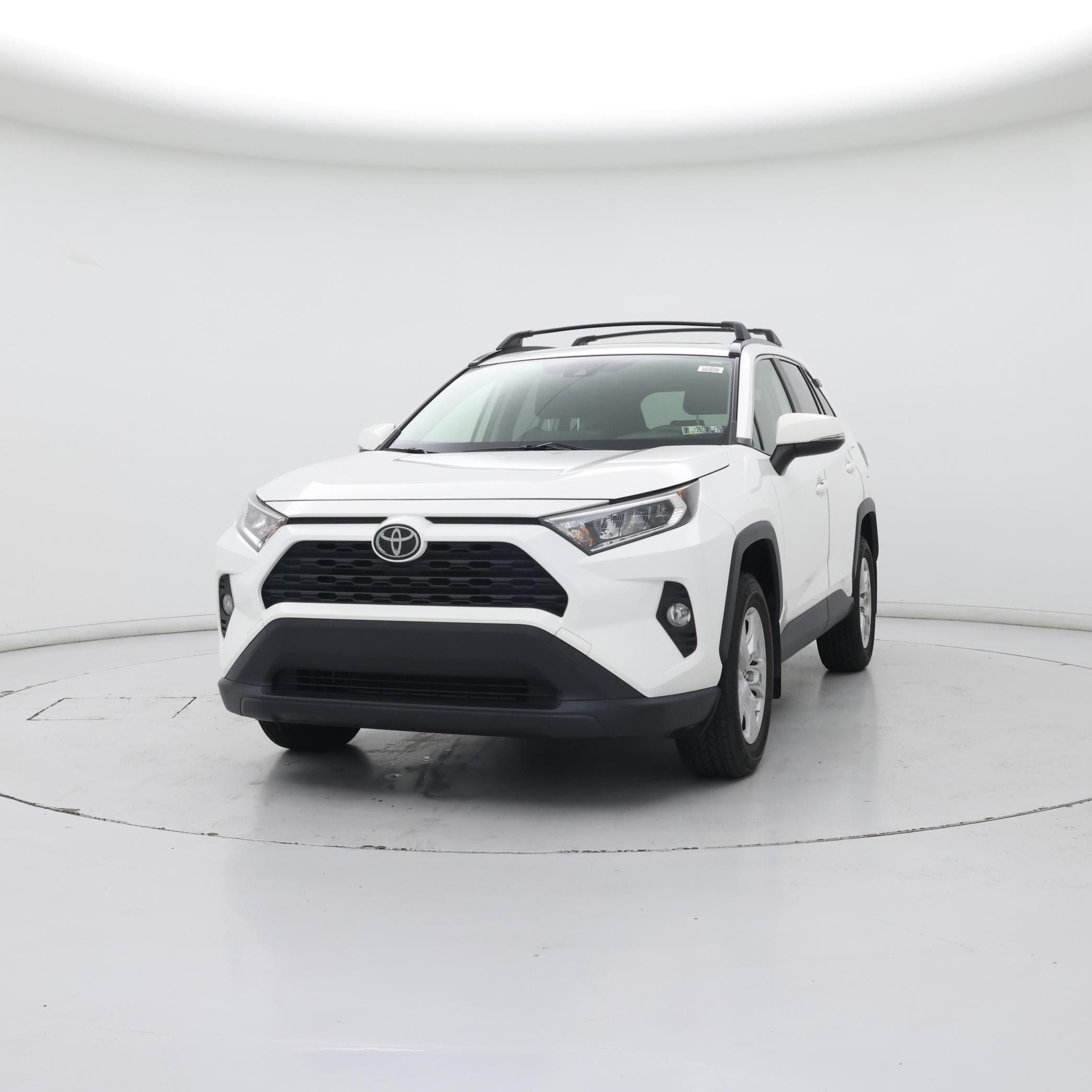 Thumbnail: 2019 Toyota RAV4 - 4