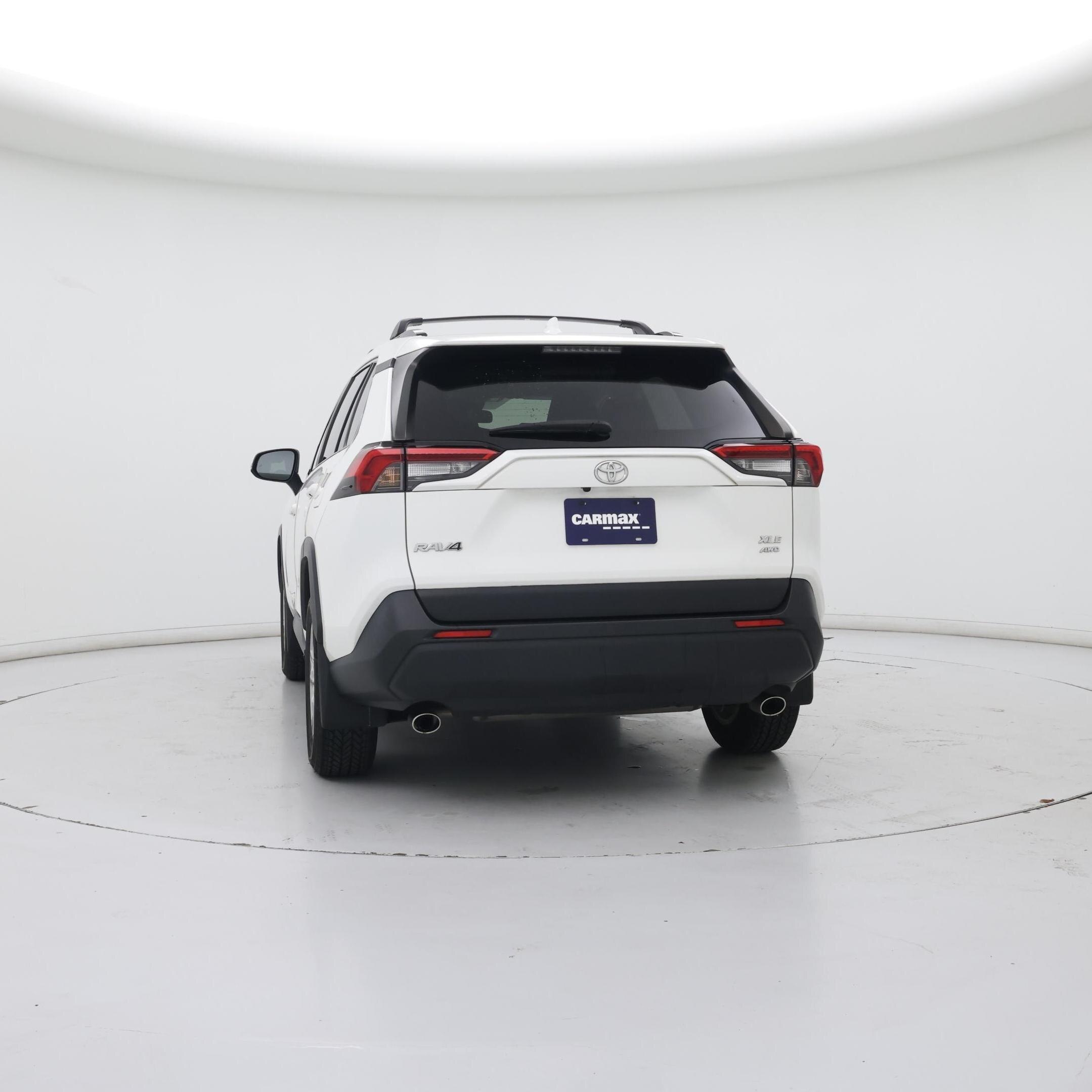 Thumbnail: 2019 Toyota RAV4 - 6