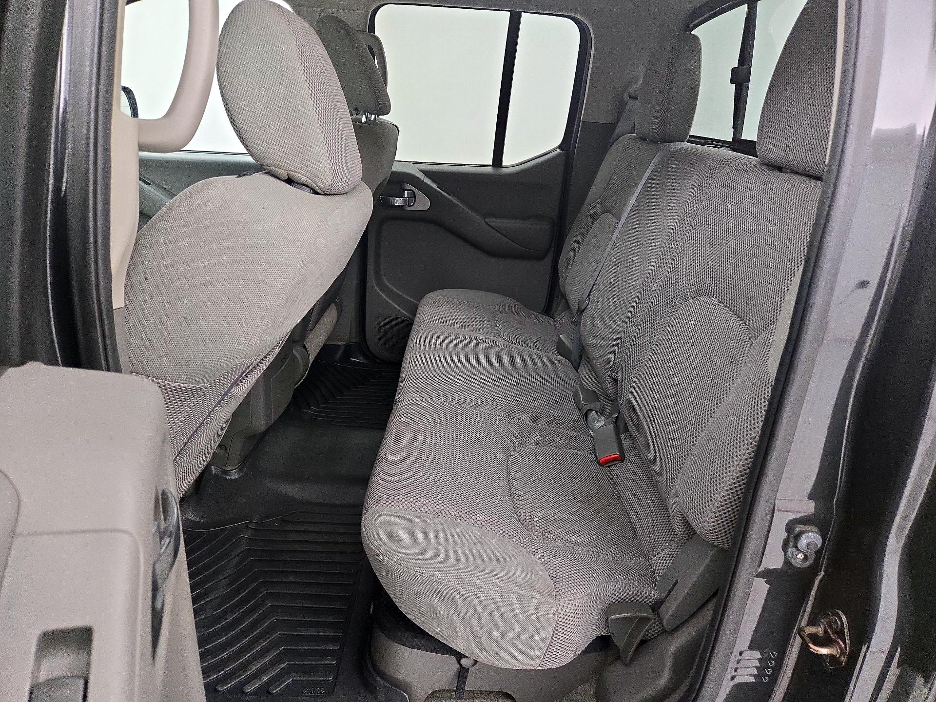 Thumbnail: 2014 Nissan Frontier - 18