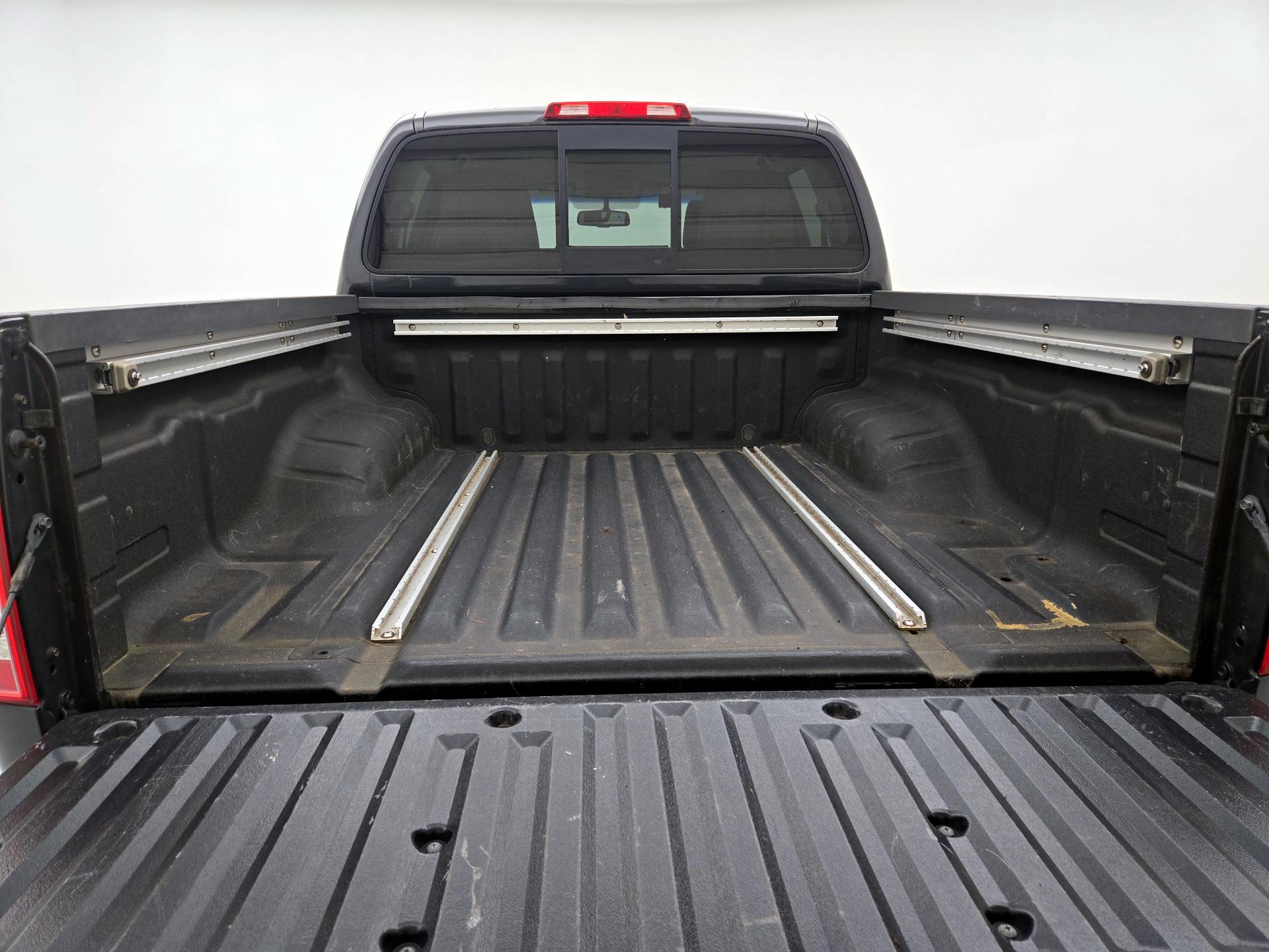 Thumbnail: 2014 Nissan Frontier - 19