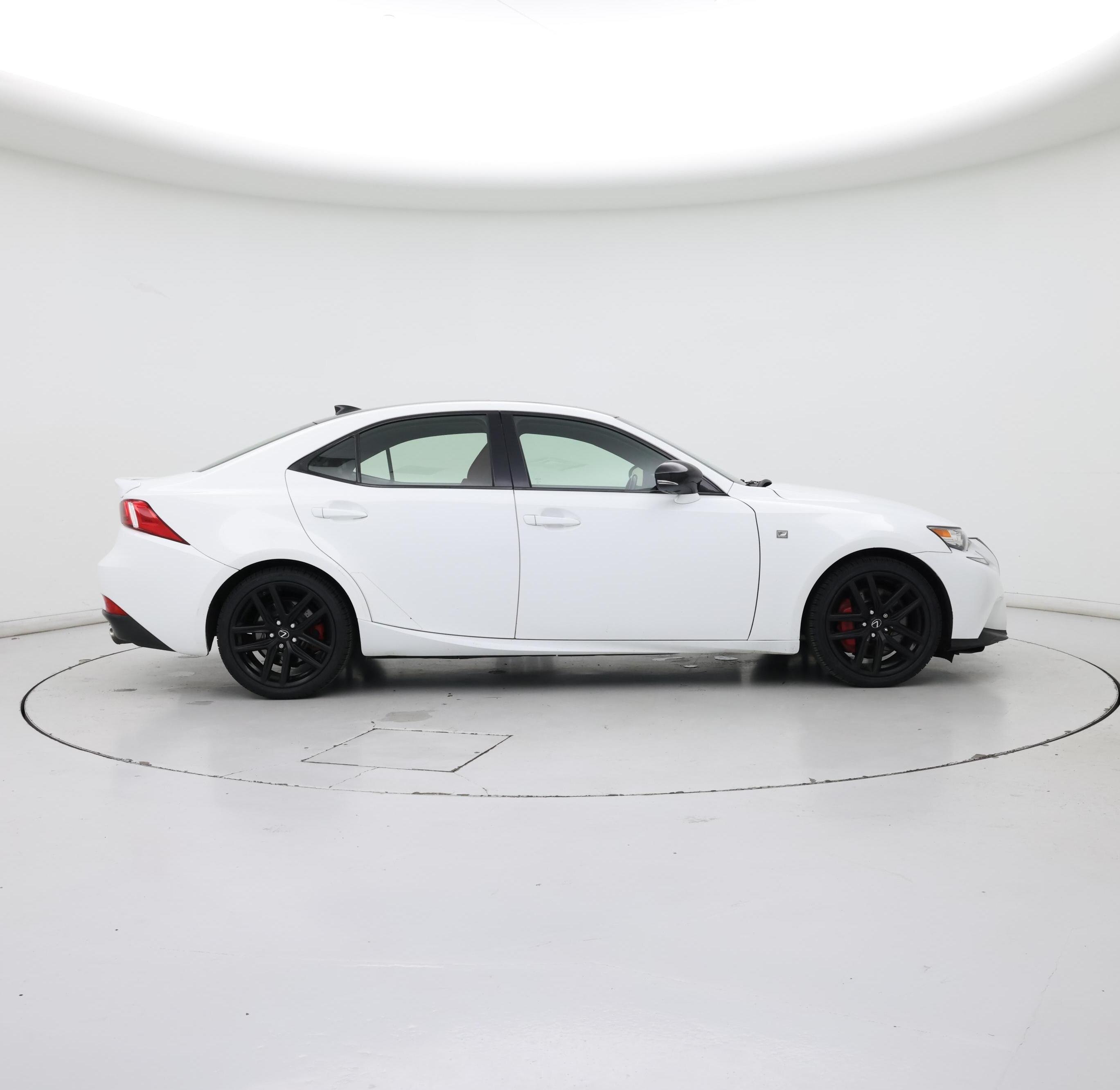 Thumbnail: 2016 Lexus IS - 7