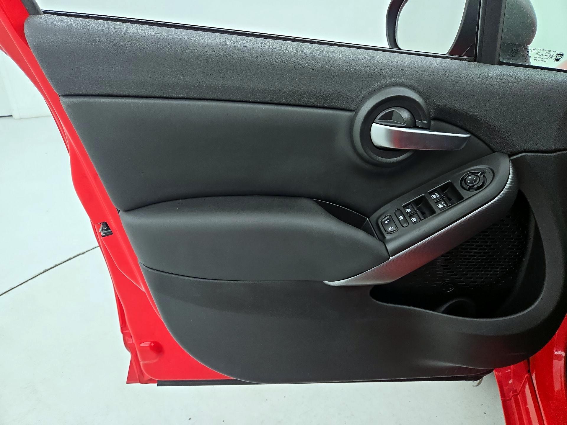 Thumbnail: 2021 Fiat 500X - 12