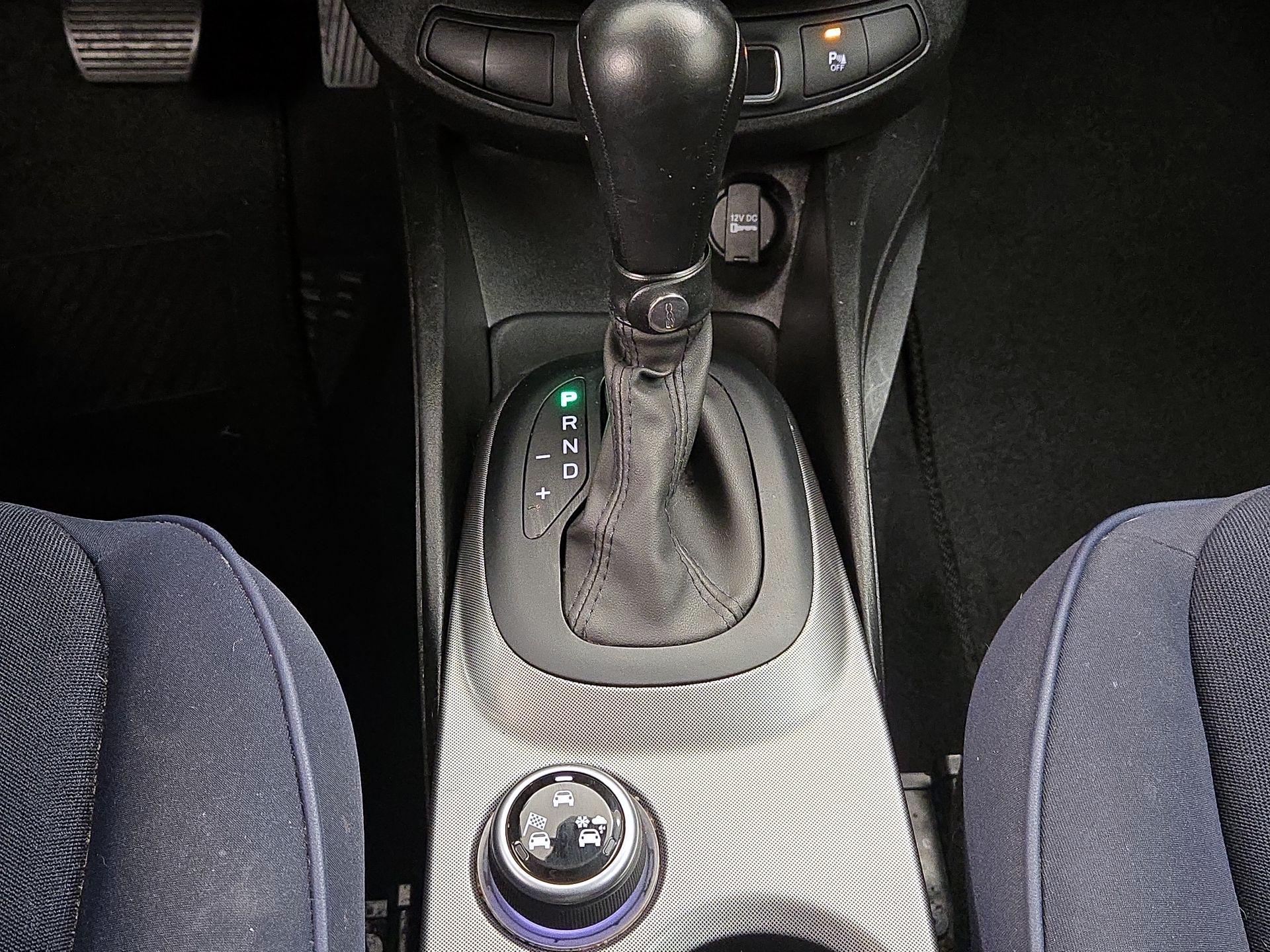 Thumbnail: 2021 Fiat 500X - 17