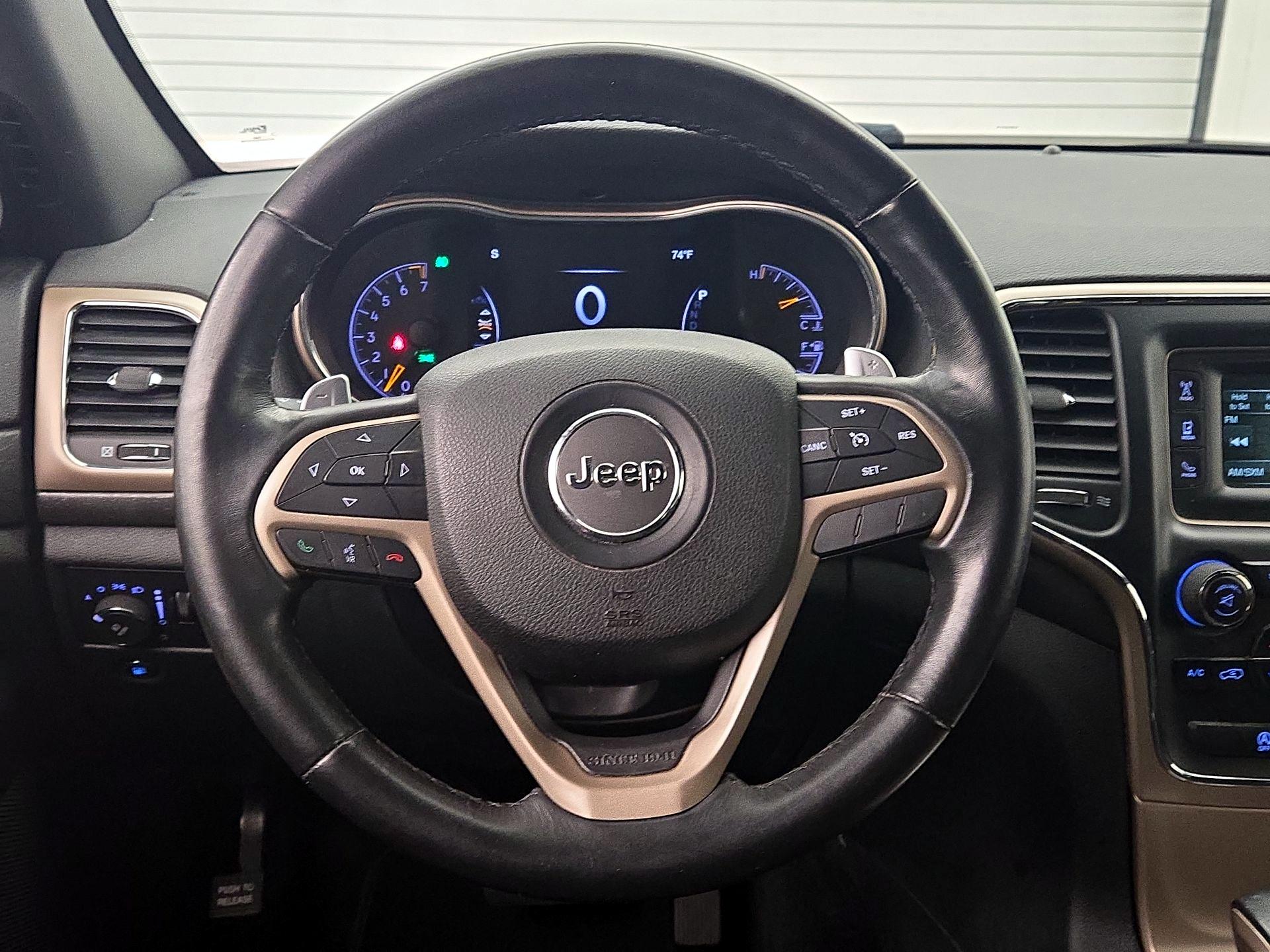 Thumbnail: 2016 Jeep Grand Cherokee - 10