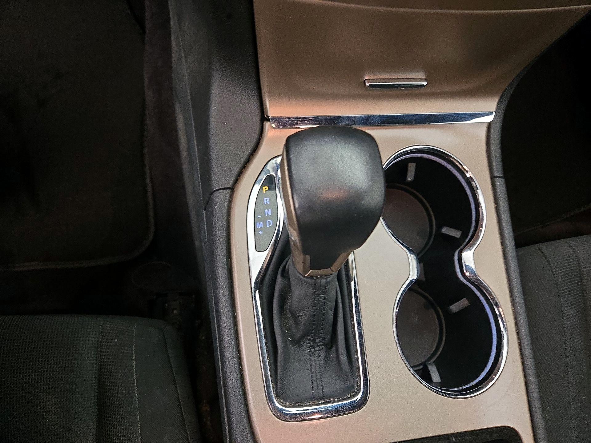 Thumbnail: 2016 Jeep Grand Cherokee - 15