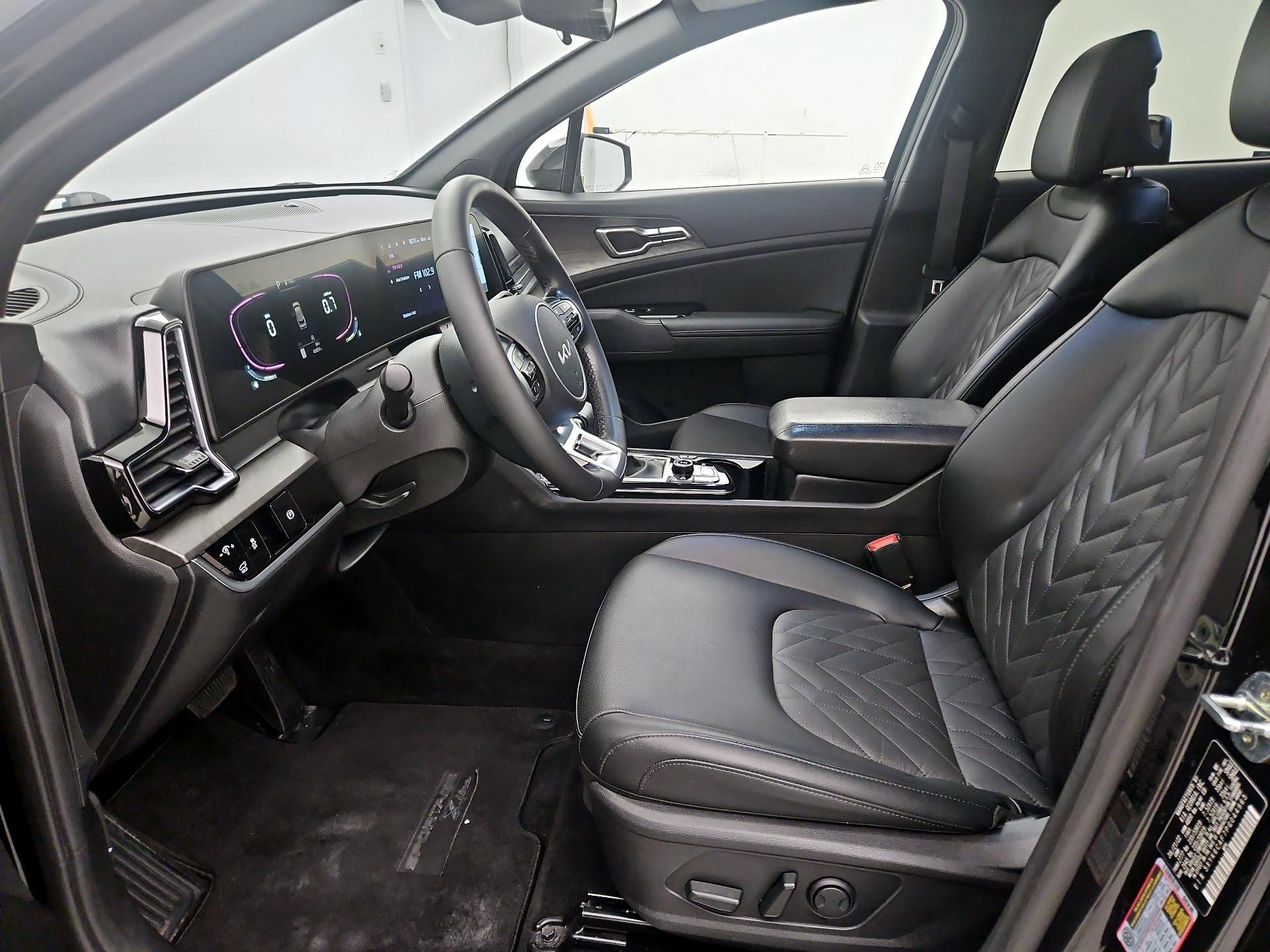 Thumbnail: 2023 Kia Sportage - 11
