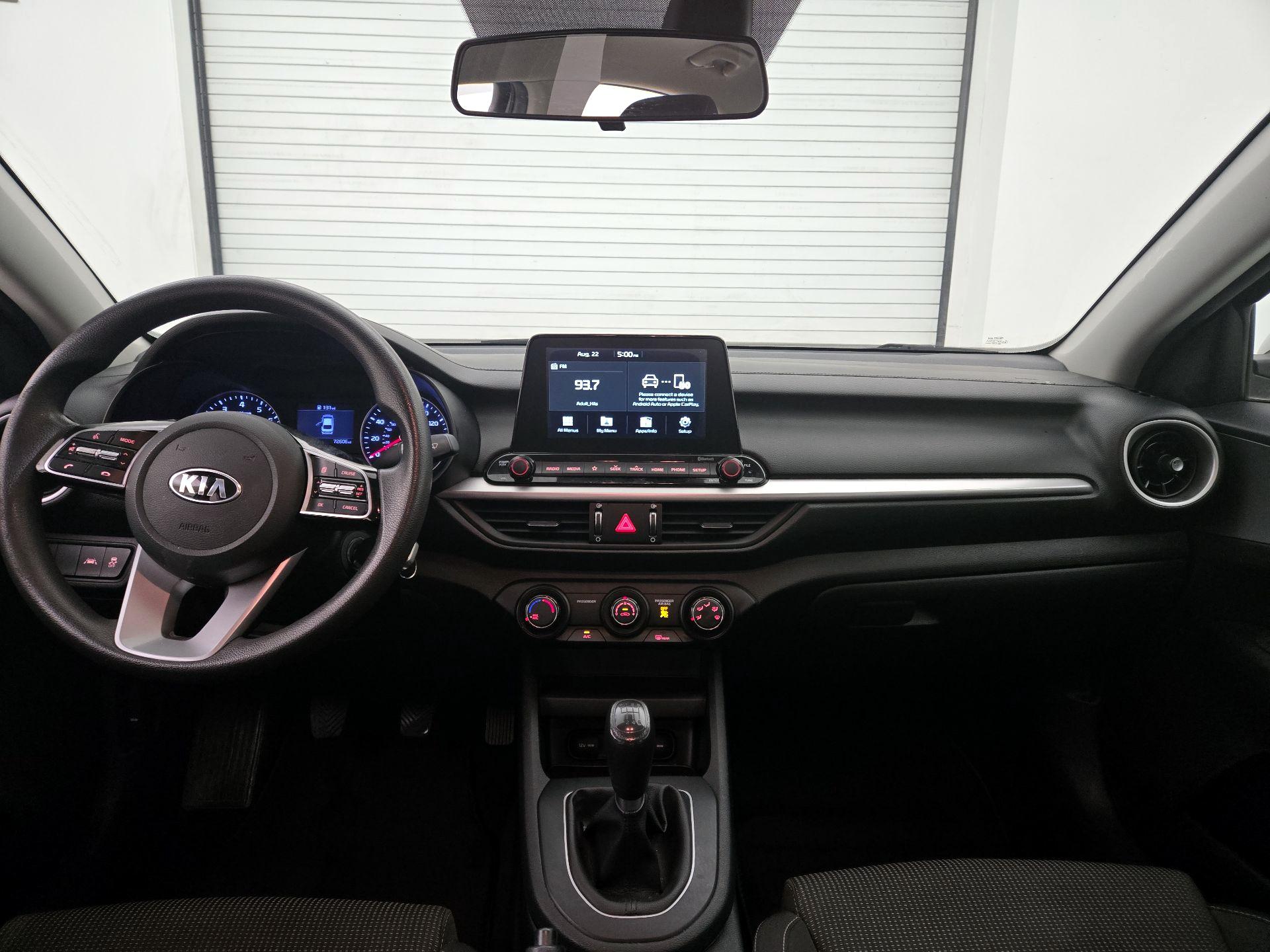Thumbnail: 2020 Kia Forte - 9
