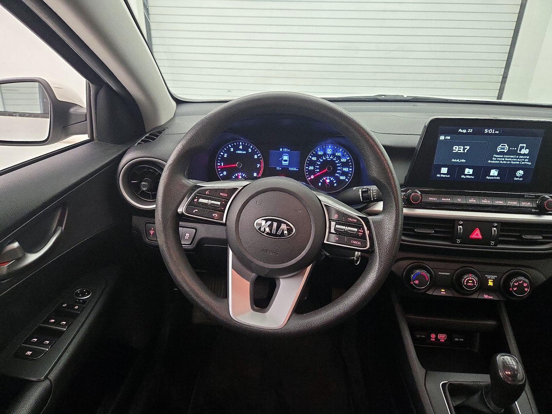 Thumbnail: 2020 Kia Forte - 10