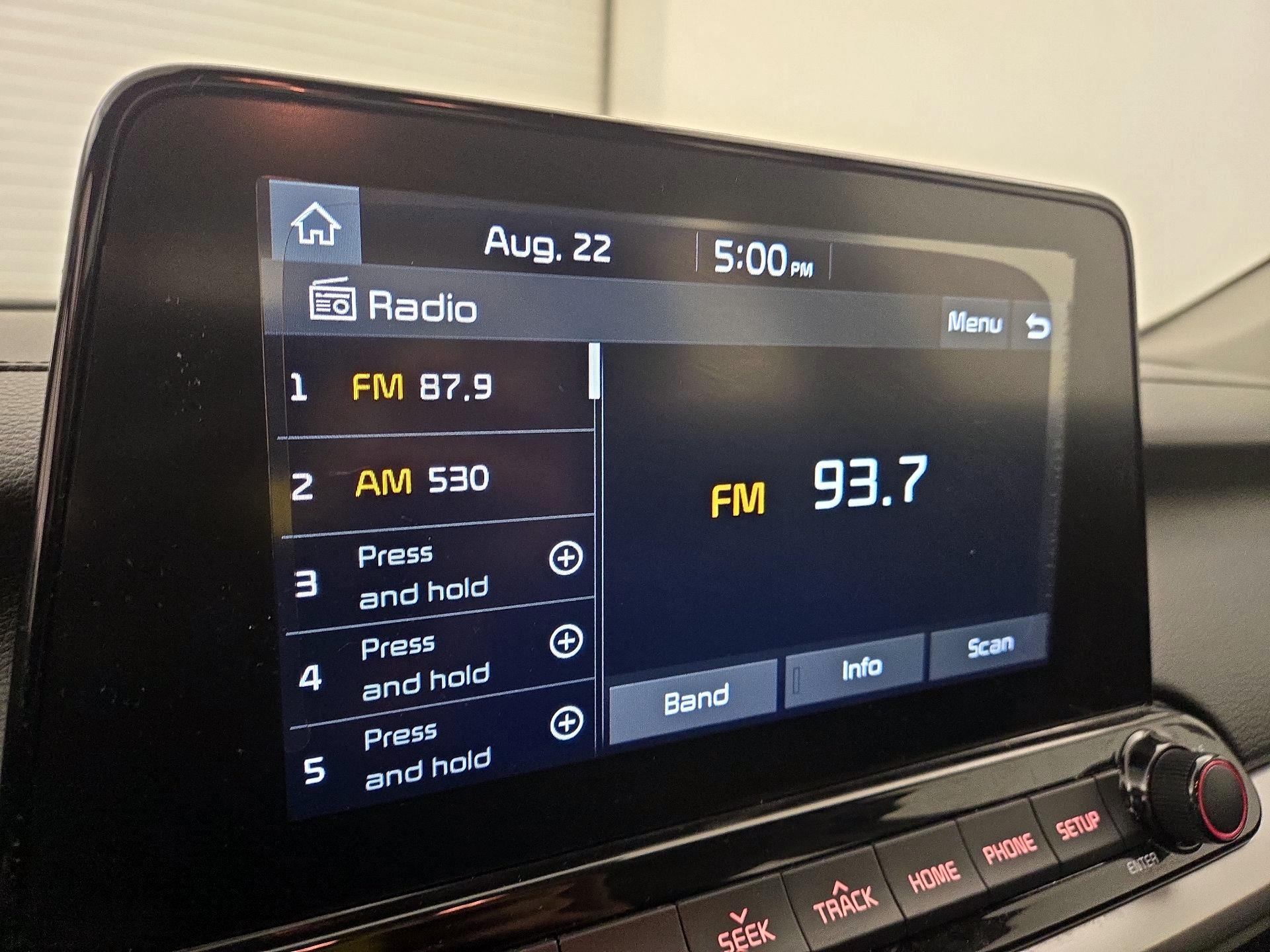 Thumbnail: 2020 Kia Forte - 15
