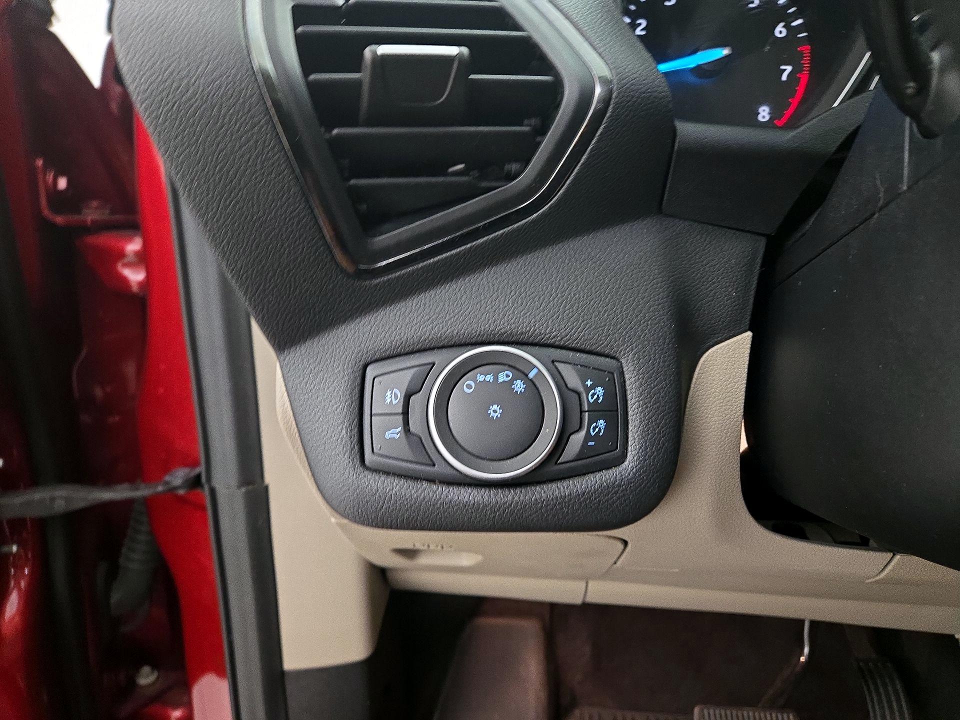 Thumbnail: 2018 Ford Escape - 13