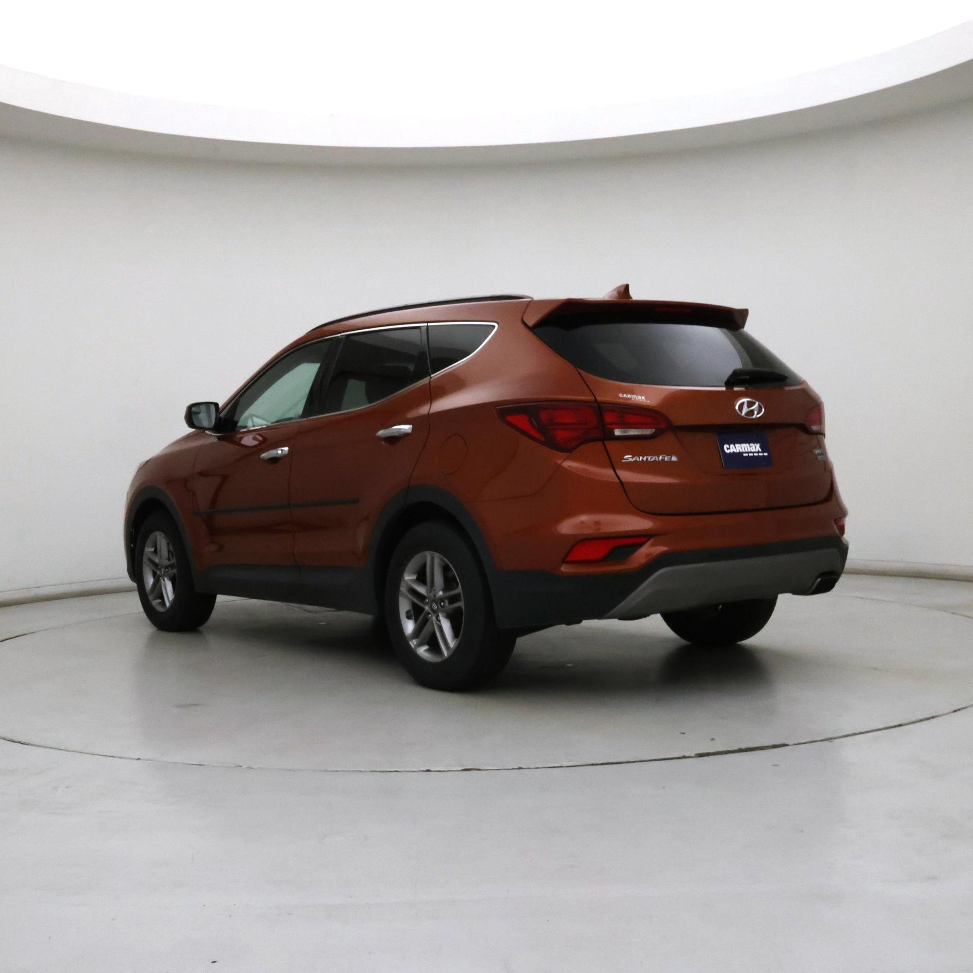 Thumbnail: 2017 Hyundai Santa Fe - 2