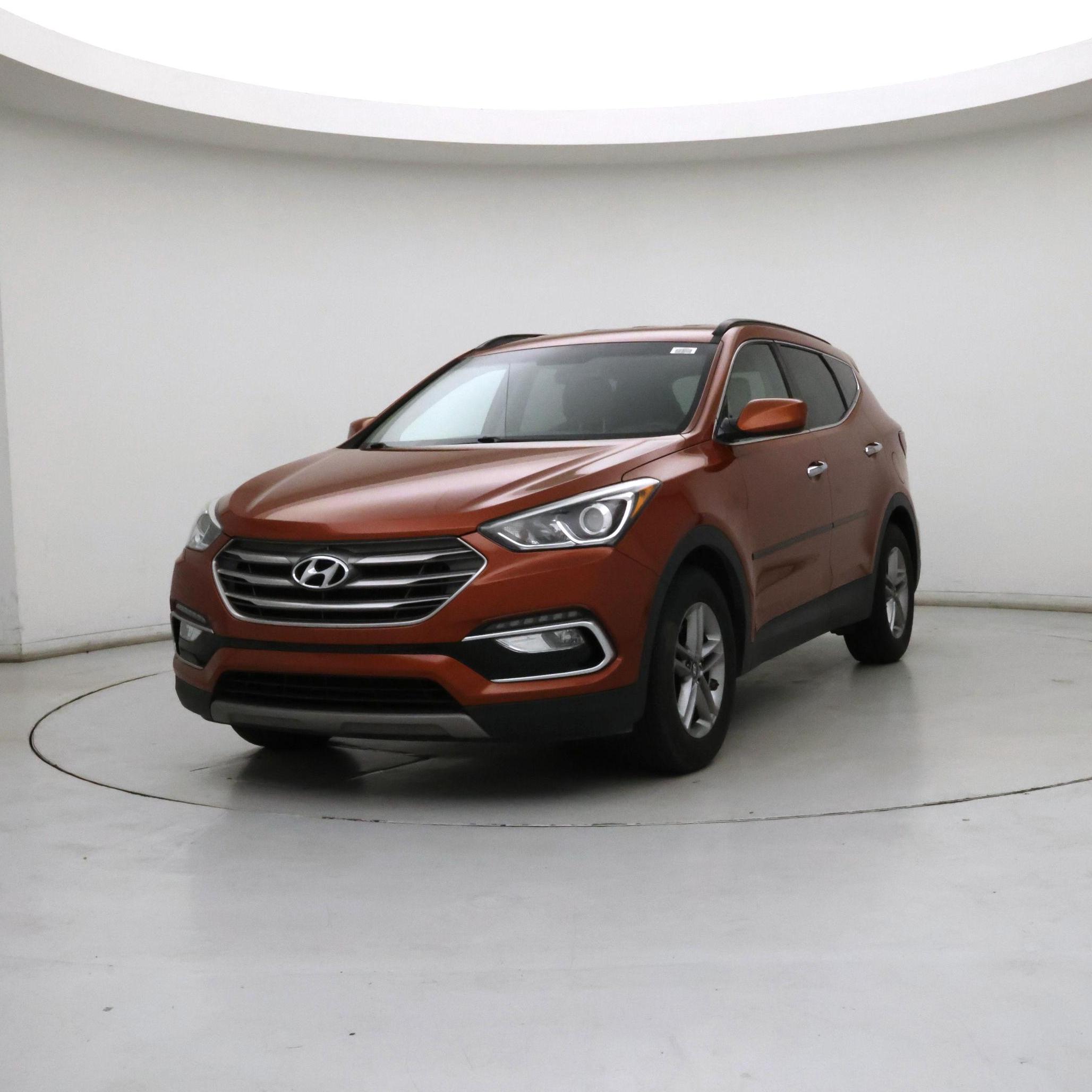 Thumbnail: 2017 Hyundai Santa Fe - 4