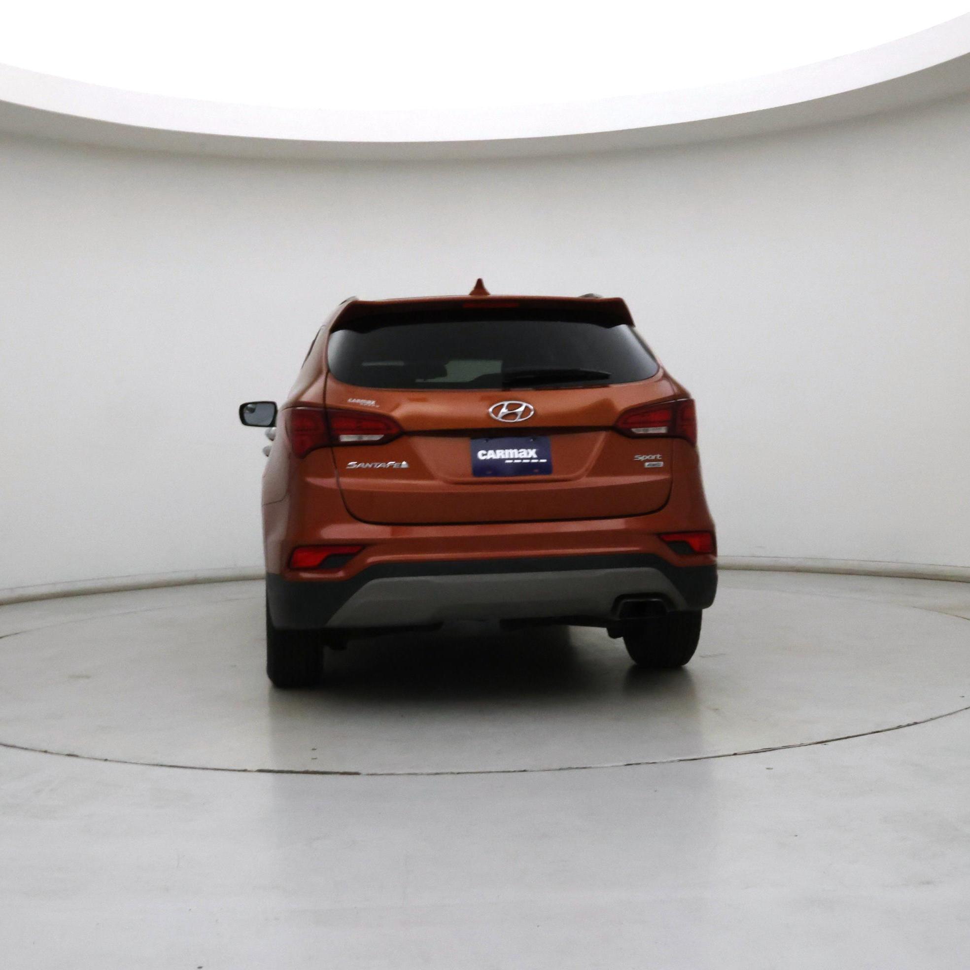 Thumbnail: 2017 Hyundai Santa Fe - 6