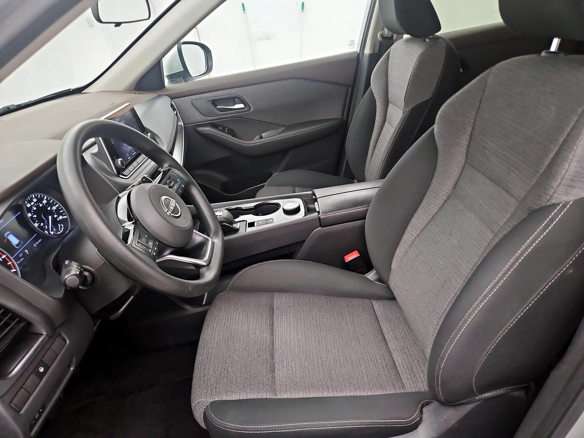Thumbnail: 2022 Nissan Rogue - 11