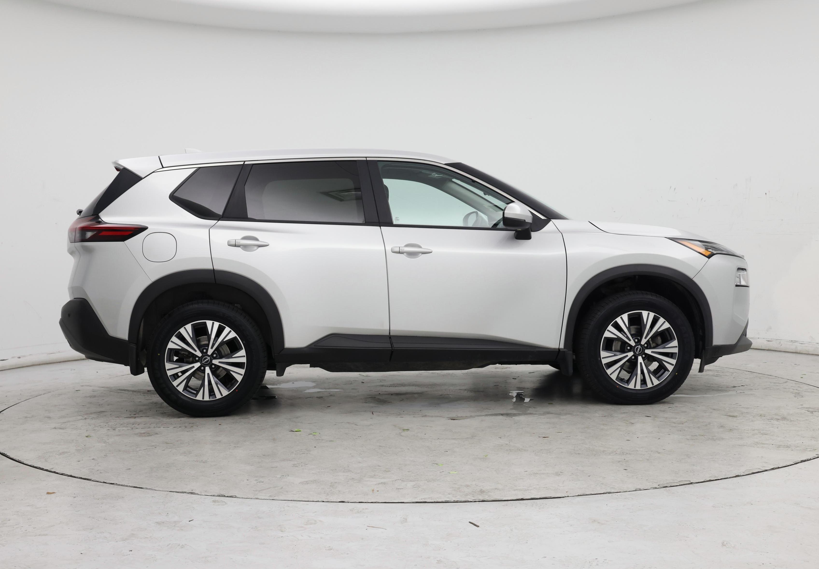 Thumbnail: 2022 Nissan Rogue - 7