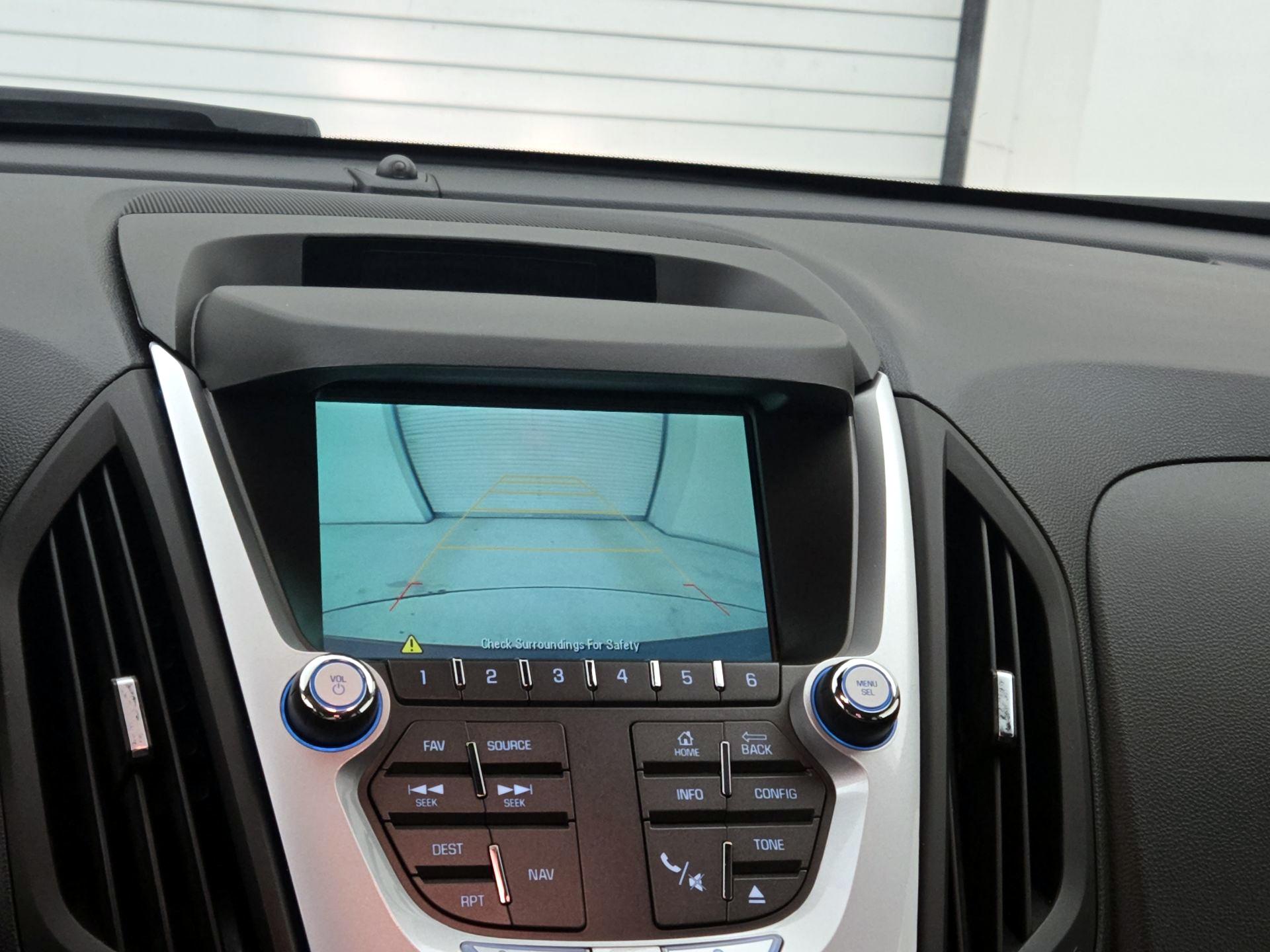 Thumbnail: 2015 Chevrolet Equinox - 13