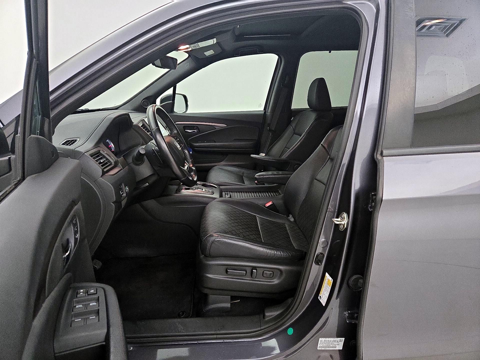 Thumbnail: 2019 Honda Passport - 11