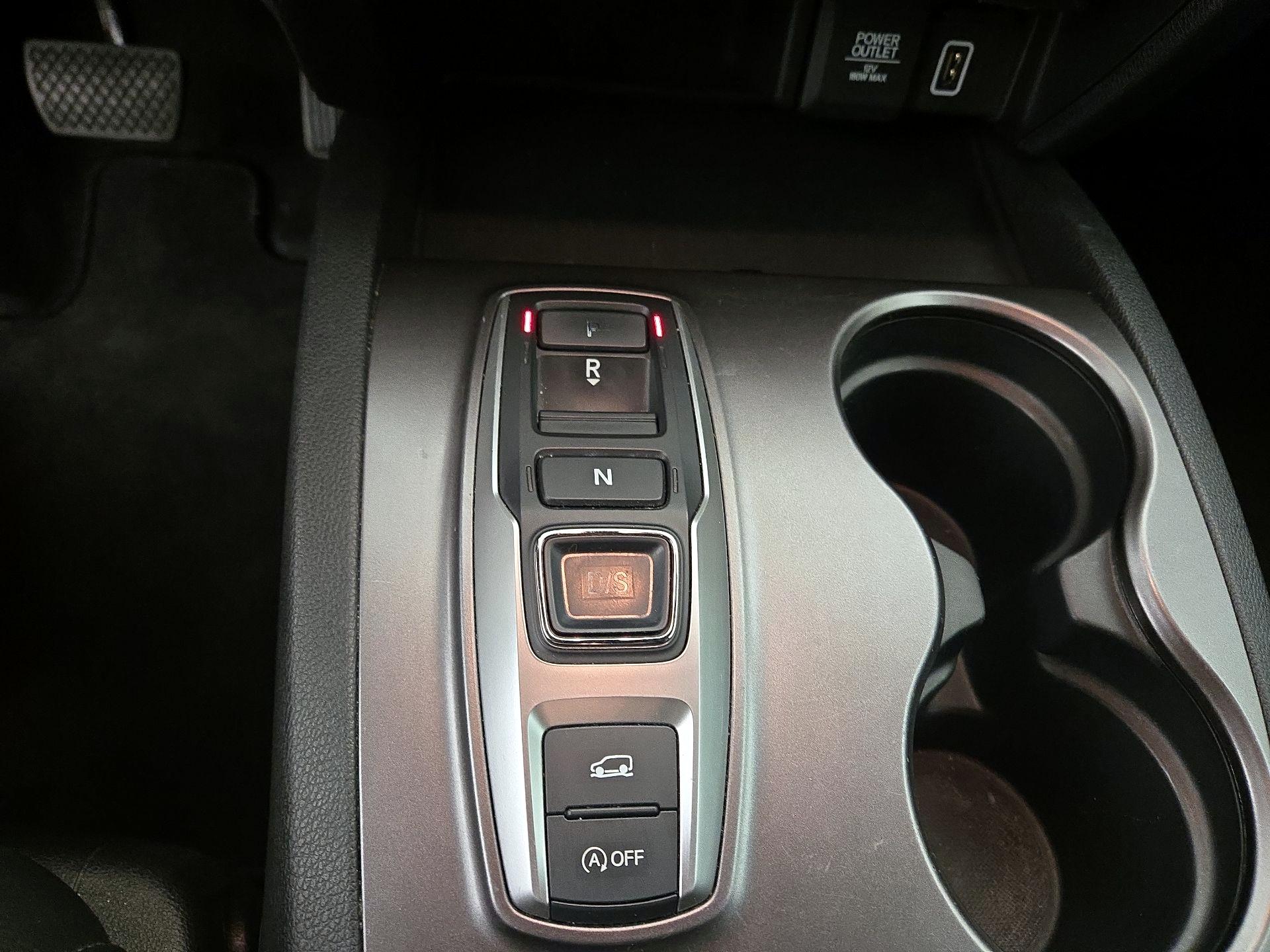 Thumbnail: 2019 Honda Passport - 17