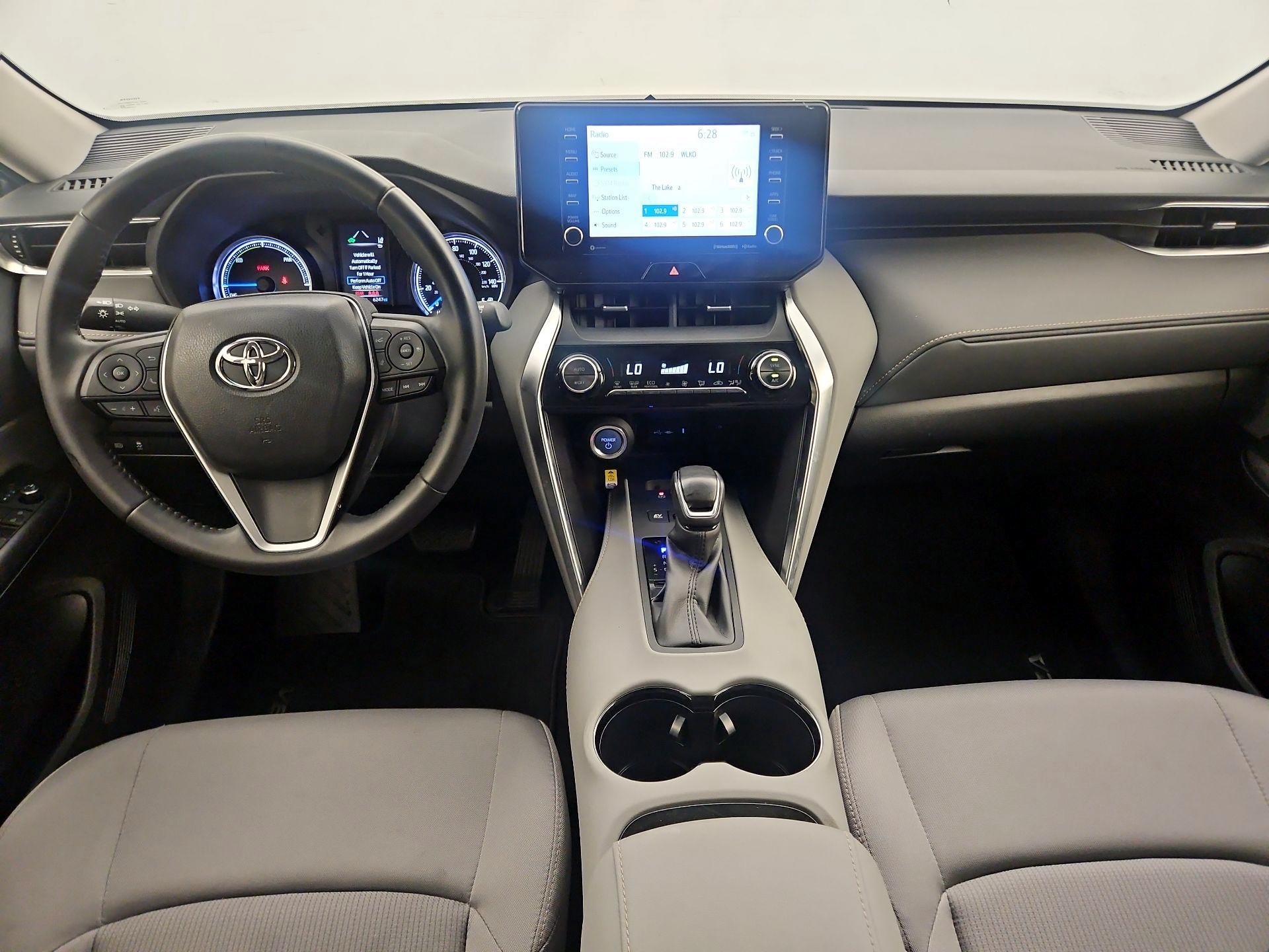 Thumbnail: 2021 Toyota Venza - 9
