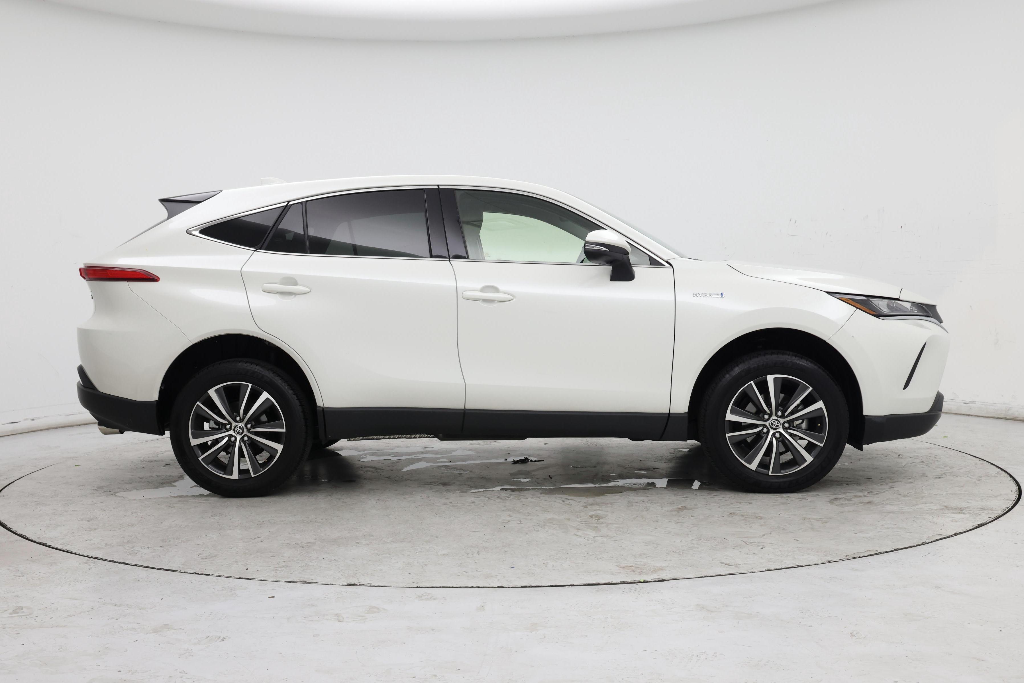 Thumbnail: 2021 Toyota Venza - 7