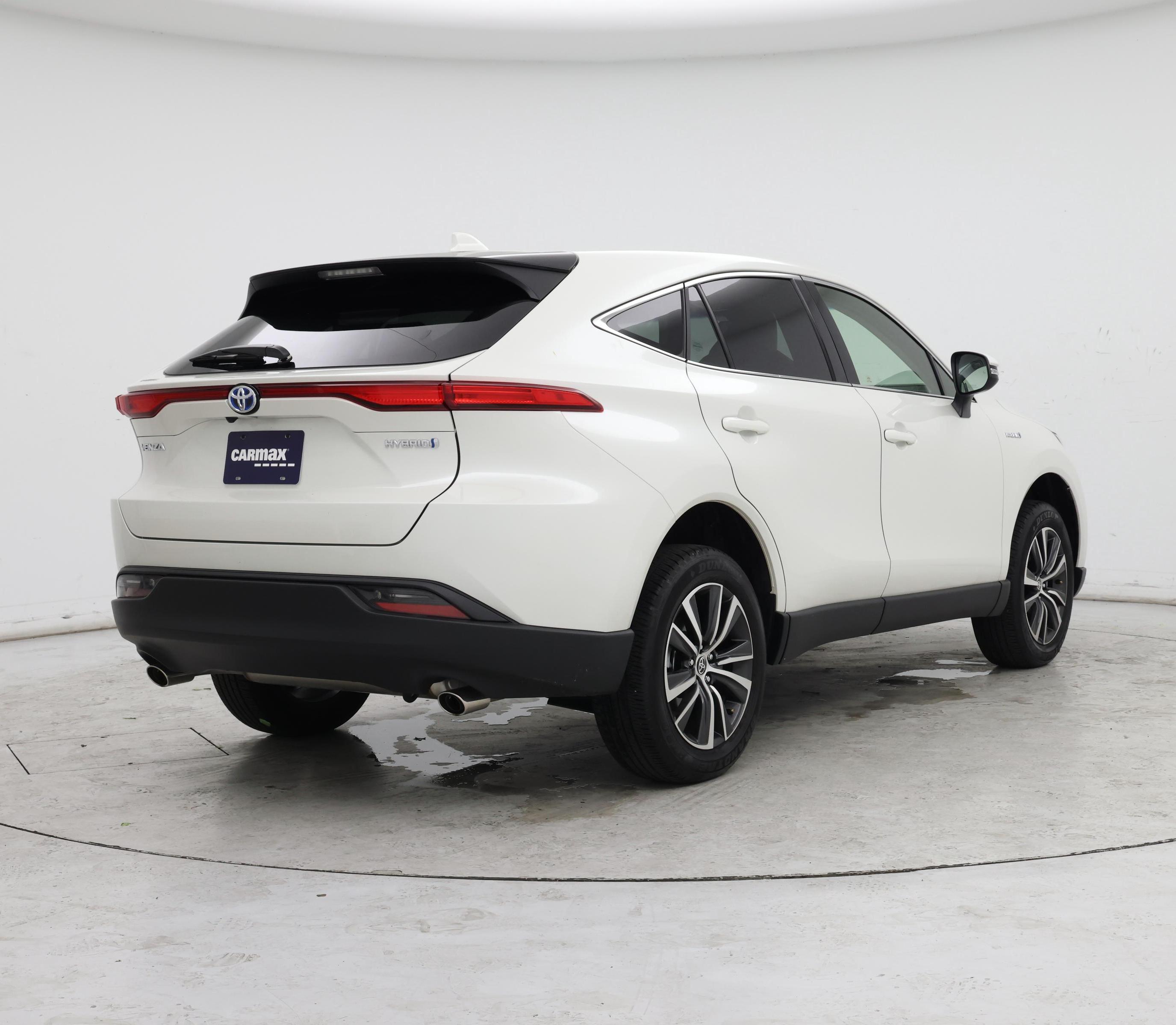 Thumbnail: 2021 Toyota Venza - 8