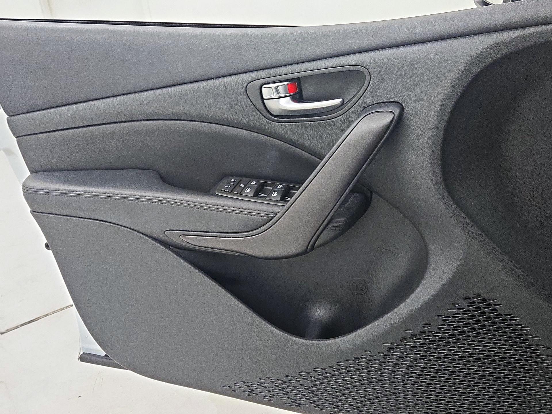 Thumbnail: 2015 Dodge Dart - 12