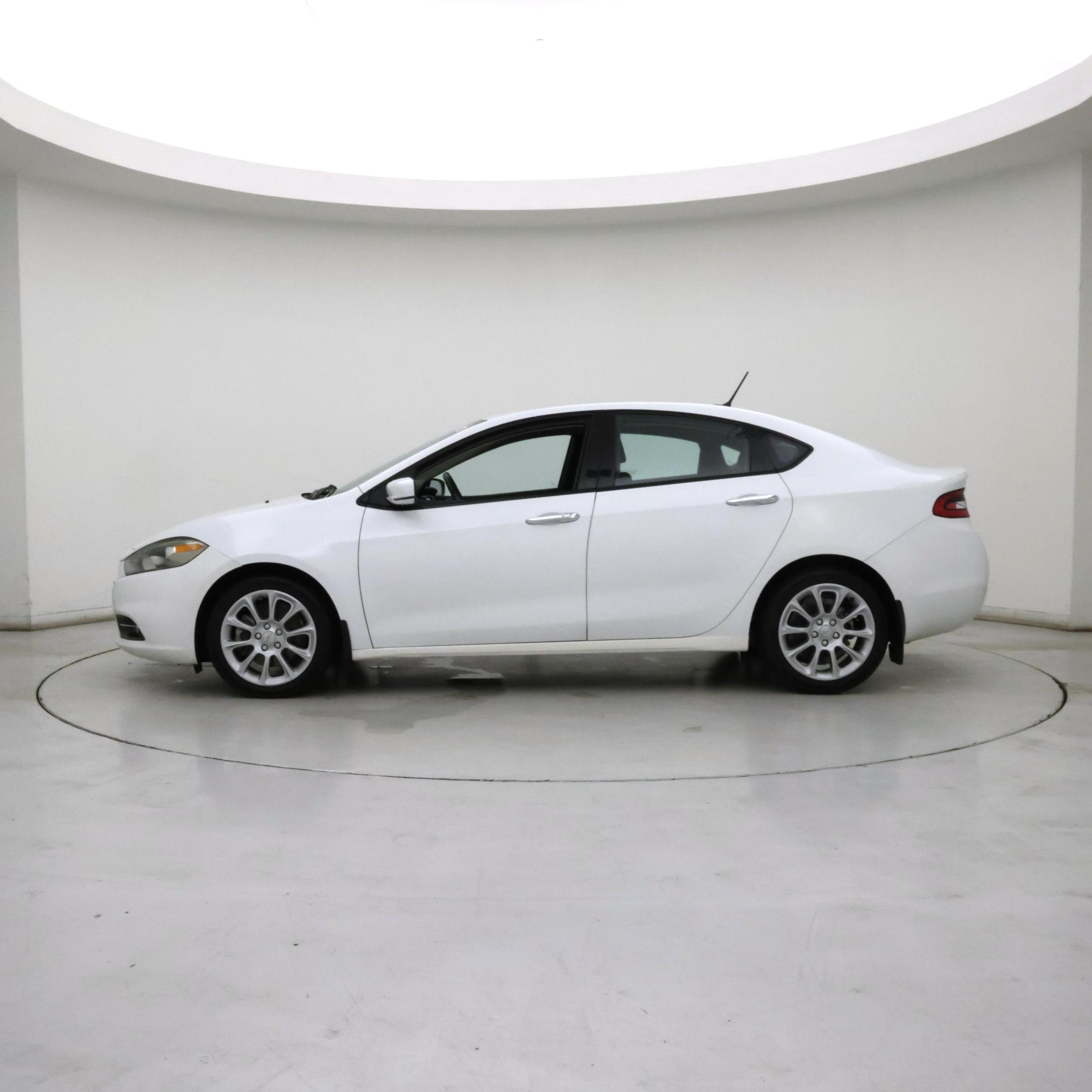 Thumbnail: 2015 Dodge Dart - 3