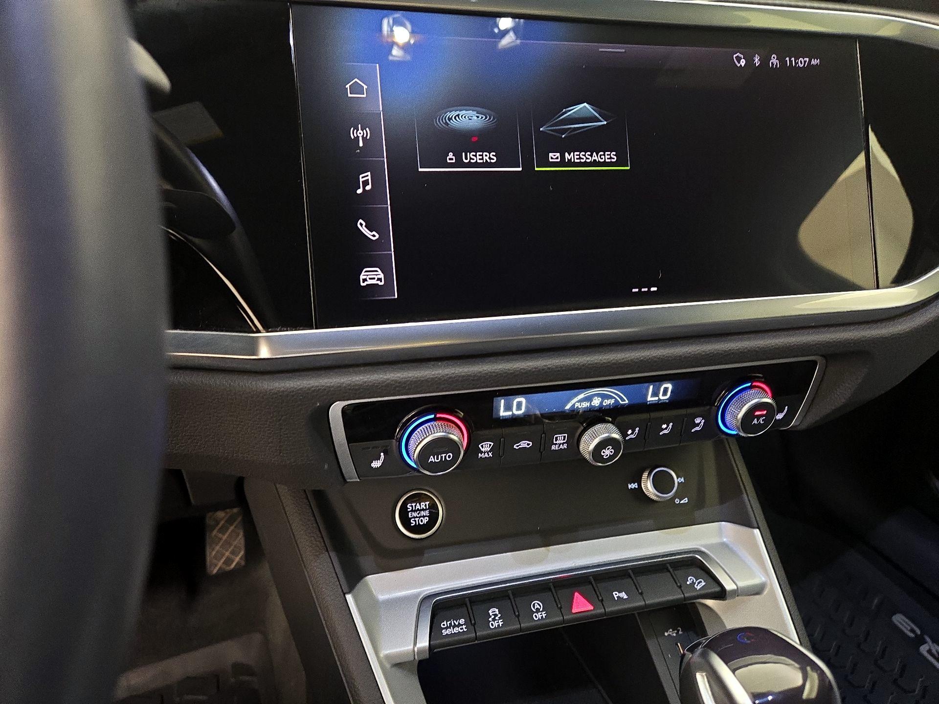 Thumbnail: 2023 Audi Q3 - 13
