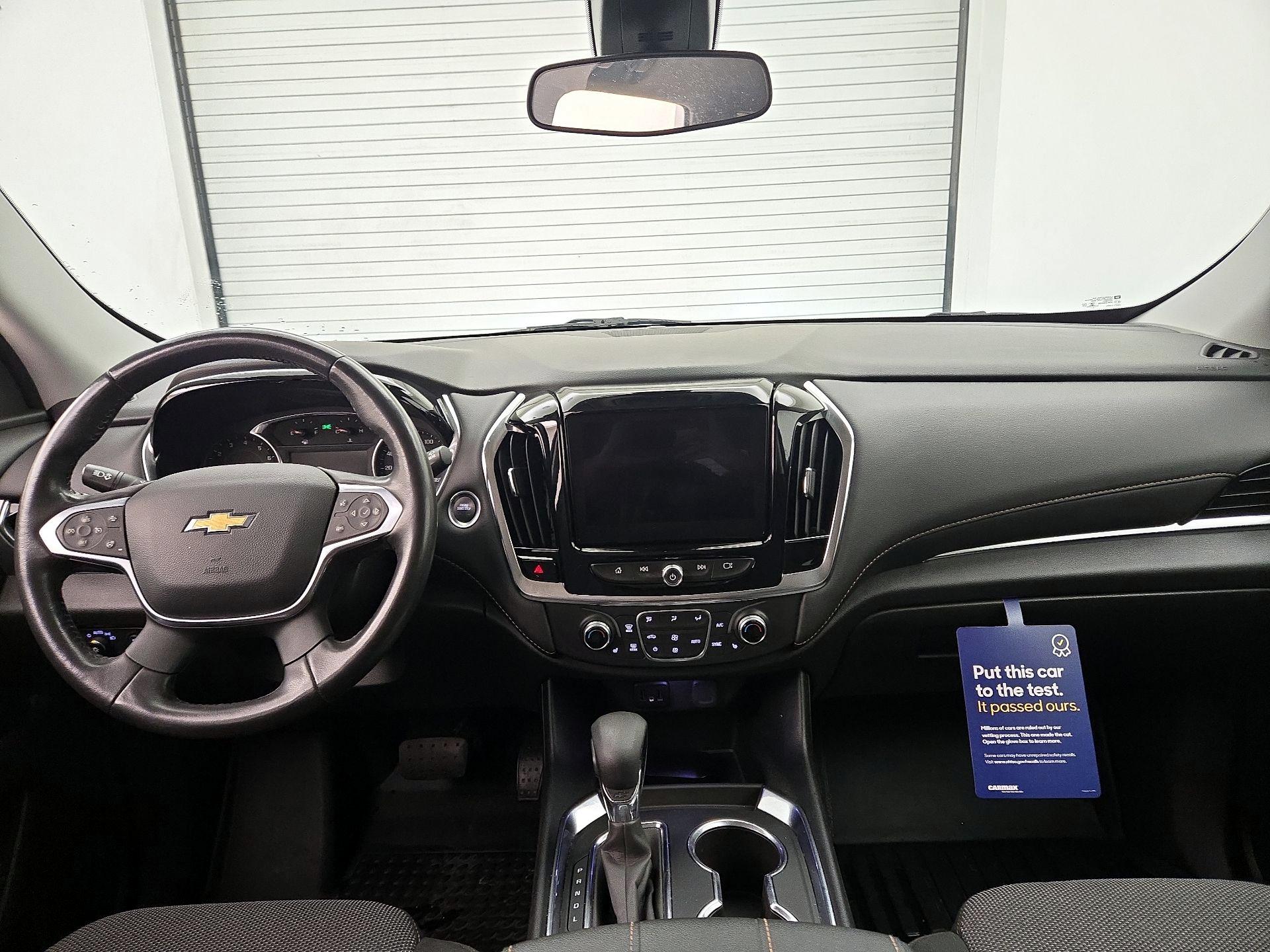 Thumbnail: 2021 Chevrolet Traverse - 9