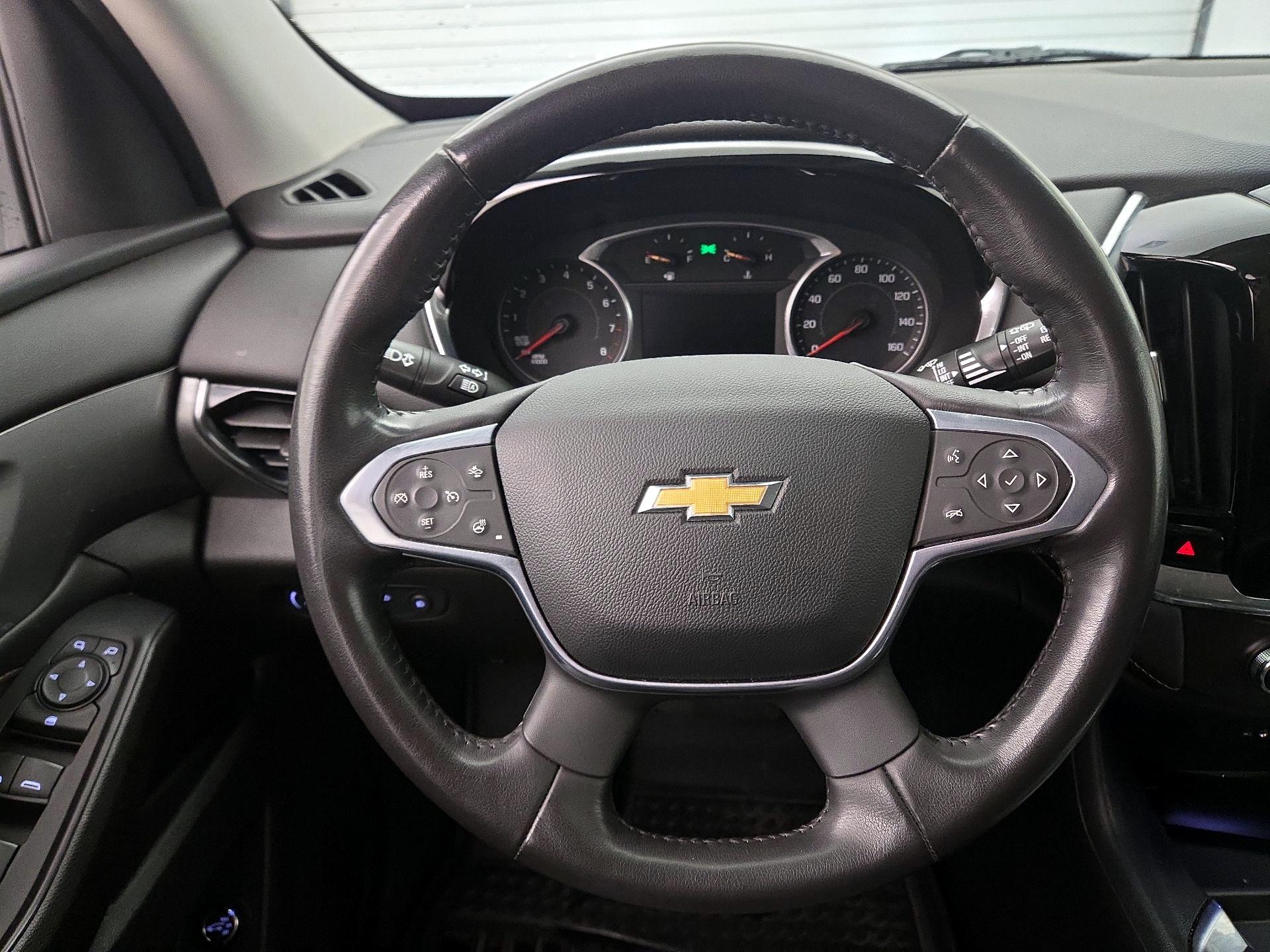 Thumbnail: 2021 Chevrolet Traverse - 10