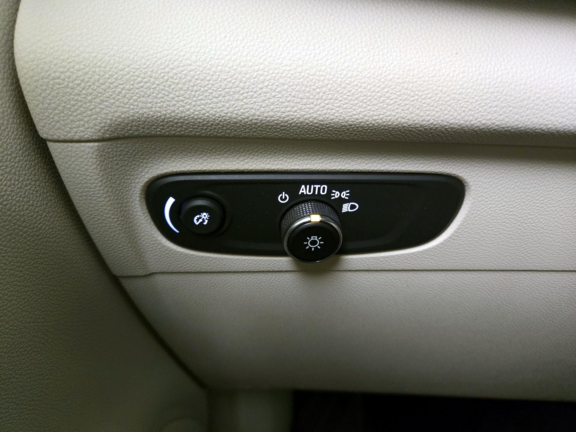 Thumbnail: 2021 Buick Envision - 13