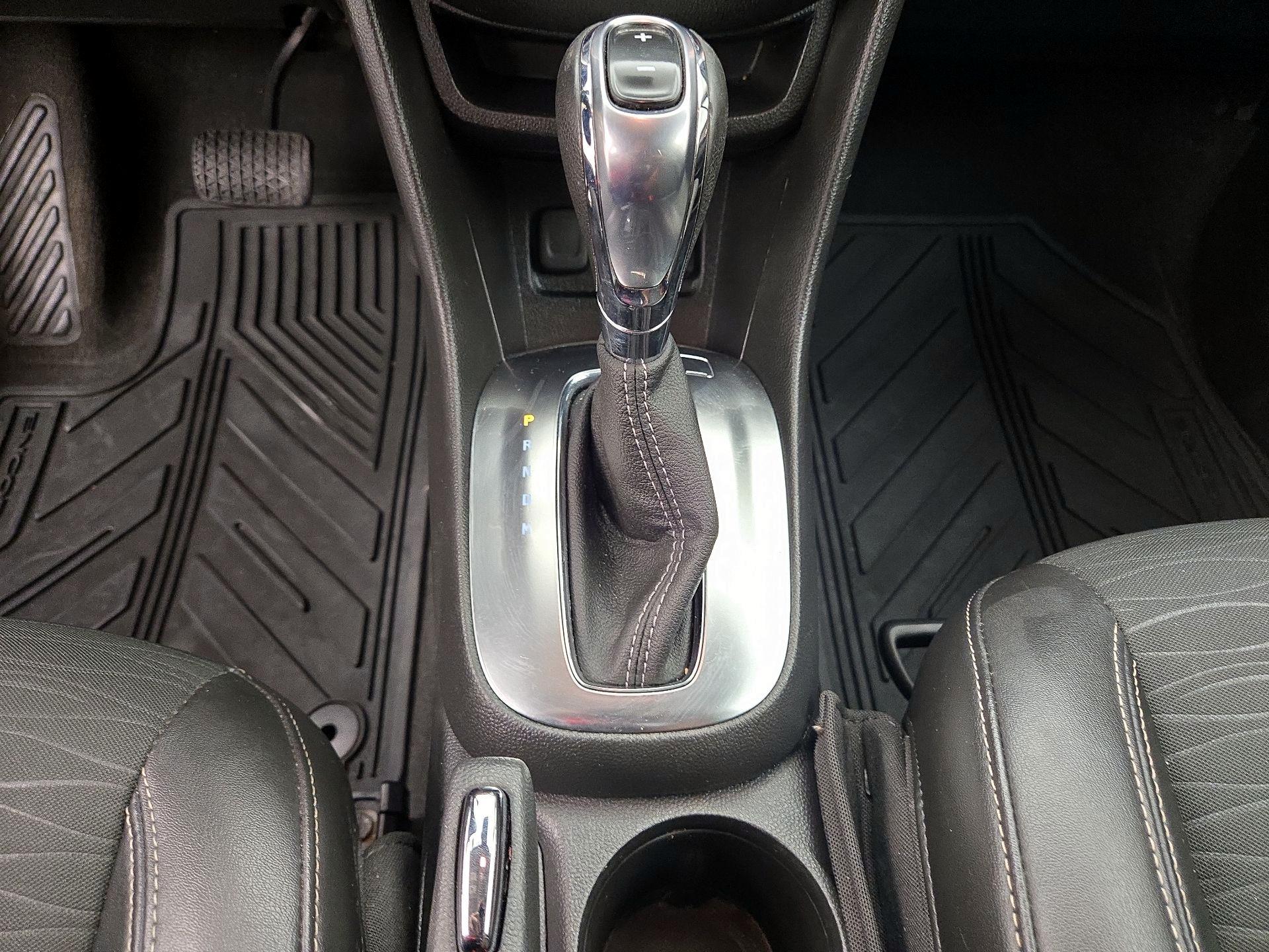 Thumbnail: 2016 Buick Encore - 17