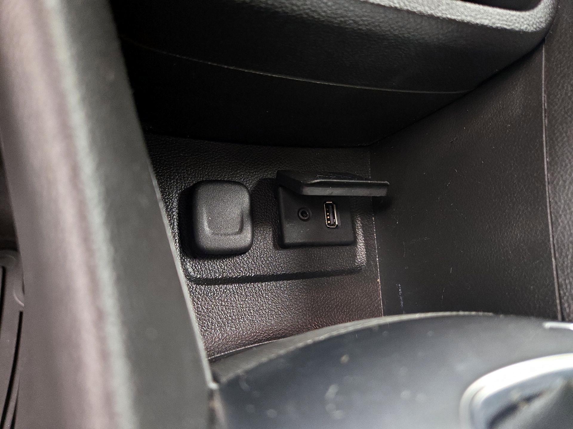 Thumbnail: 2016 Buick Encore - 18