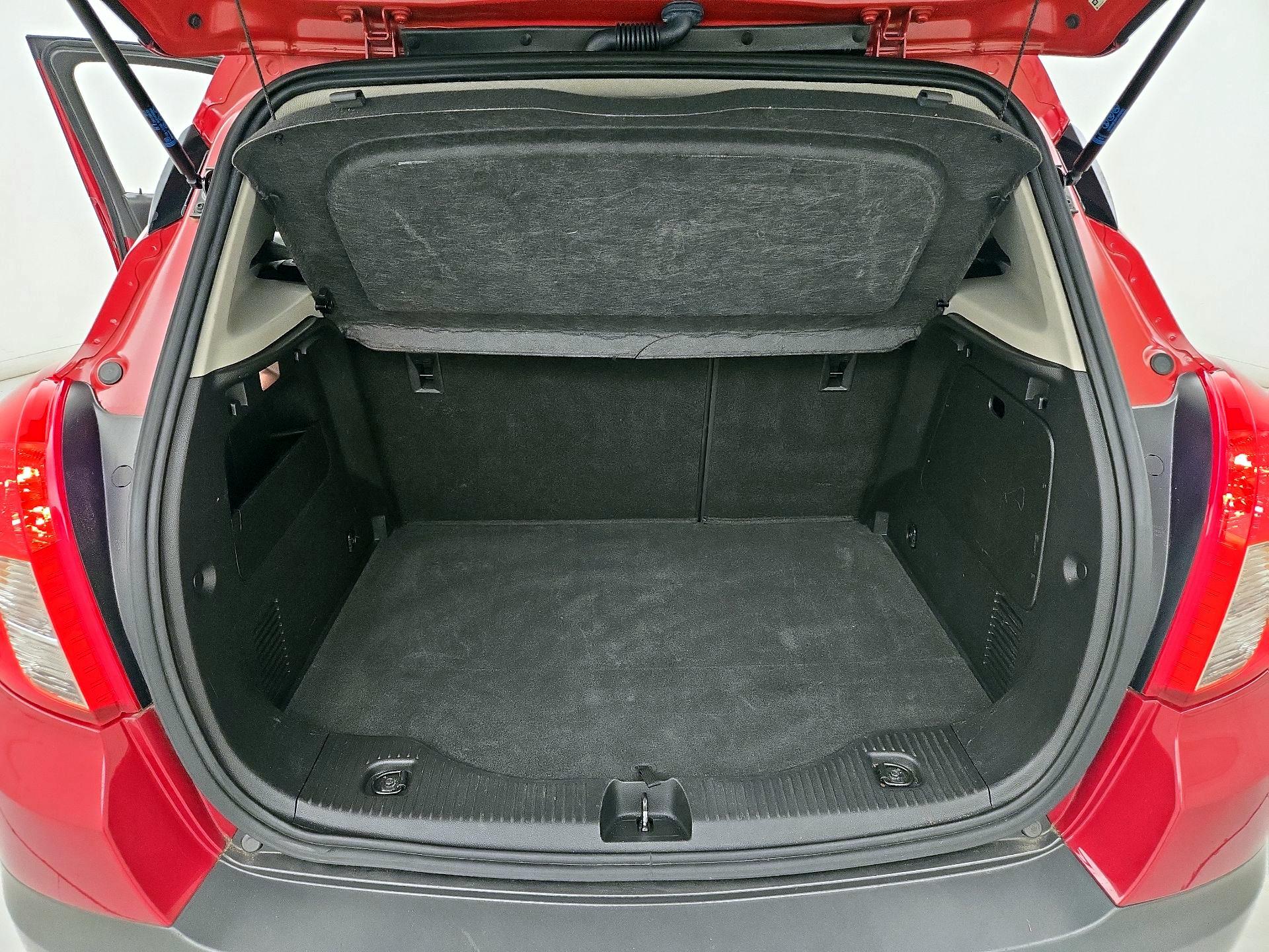 Thumbnail: 2016 Buick Encore - 20