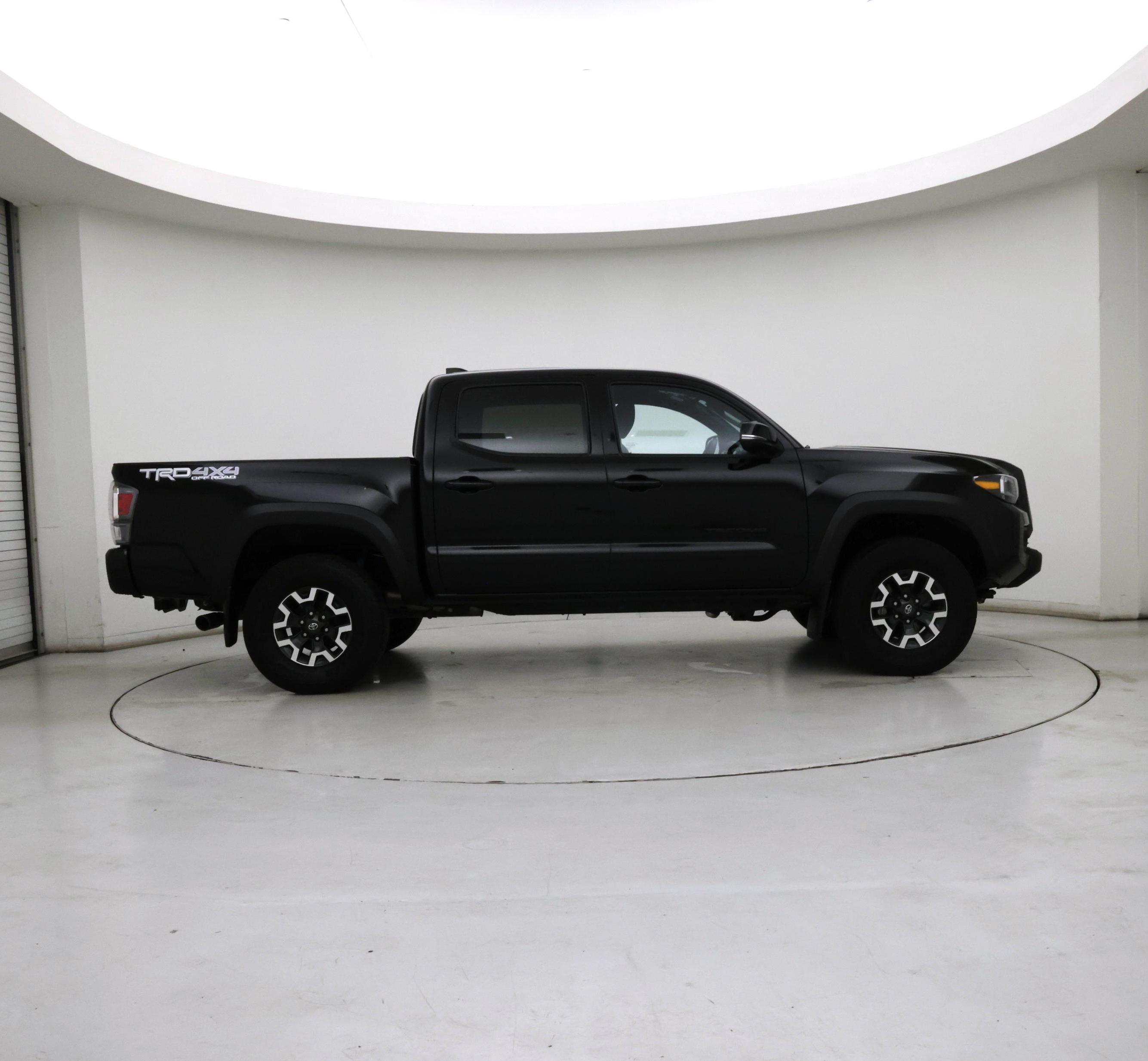 Thumbnail: 2023 Toyota Tacoma - 7