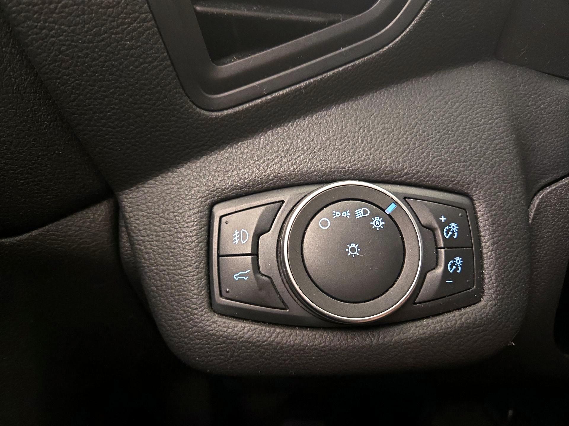 Thumbnail: 2019 Ford Escape - 13