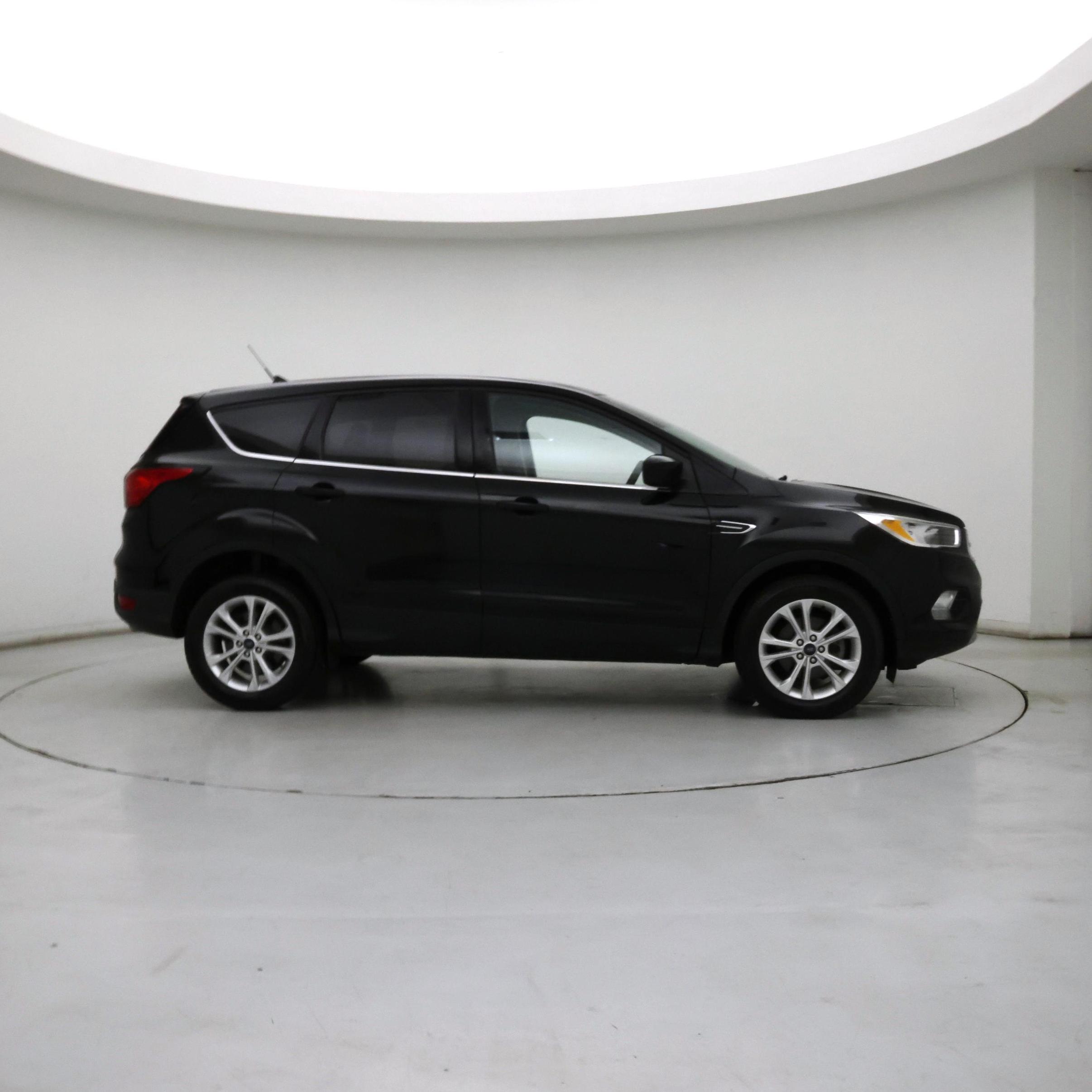 Thumbnail: 2019 Ford Escape - 7