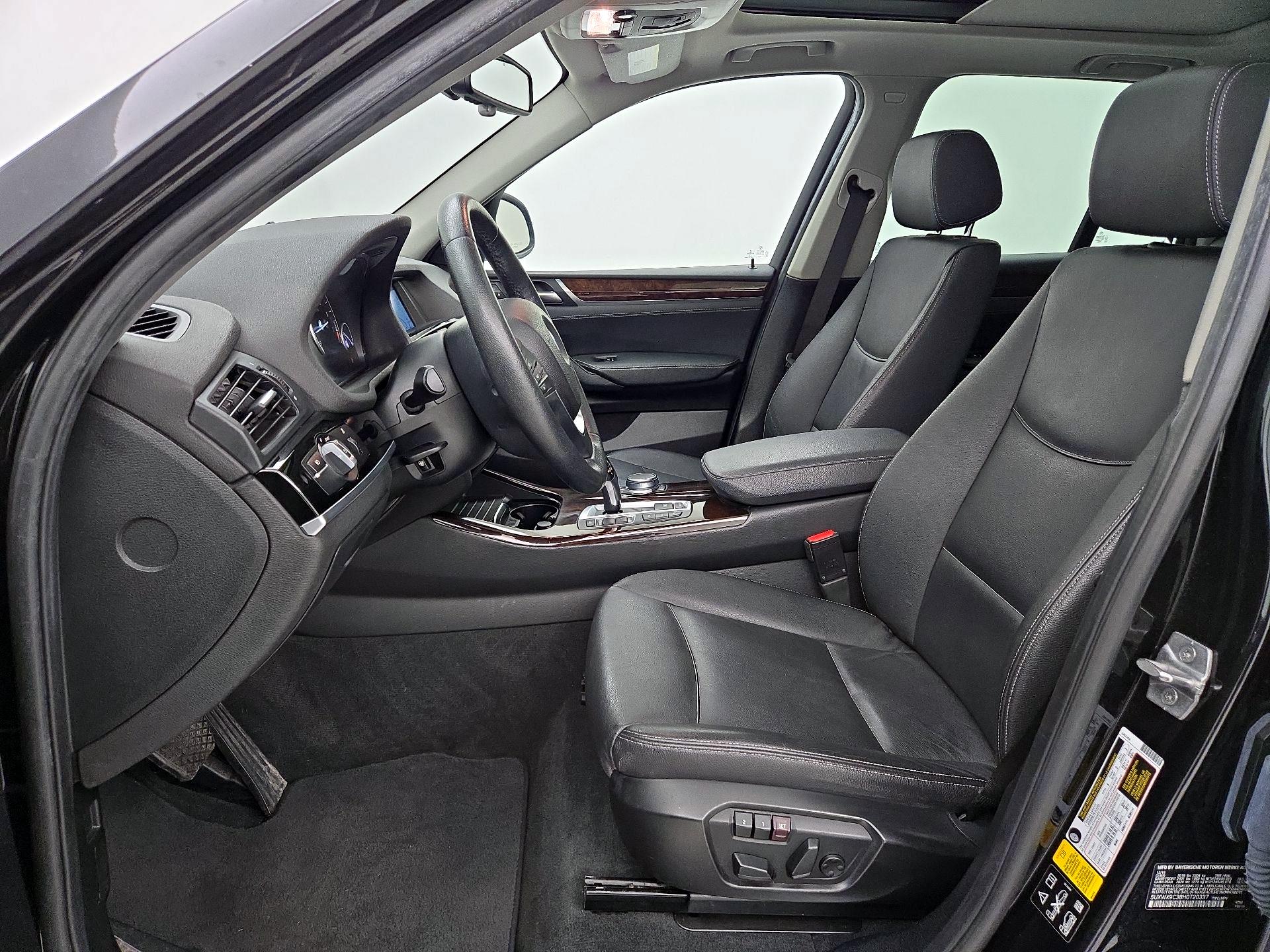 Thumbnail: 2017 BMW X3 - 11