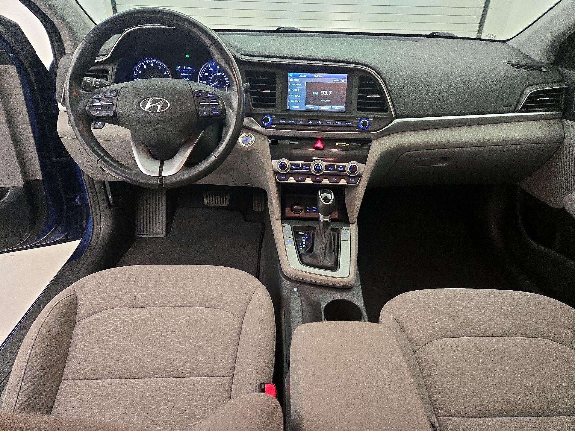 Thumbnail: 2020 Hyundai Elantra - 9