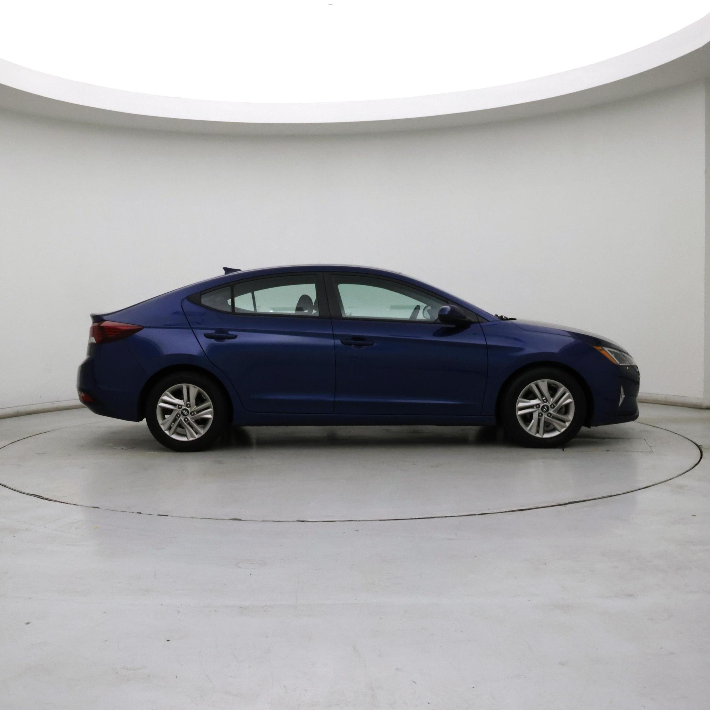 Thumbnail: 2020 Hyundai Elantra - 7