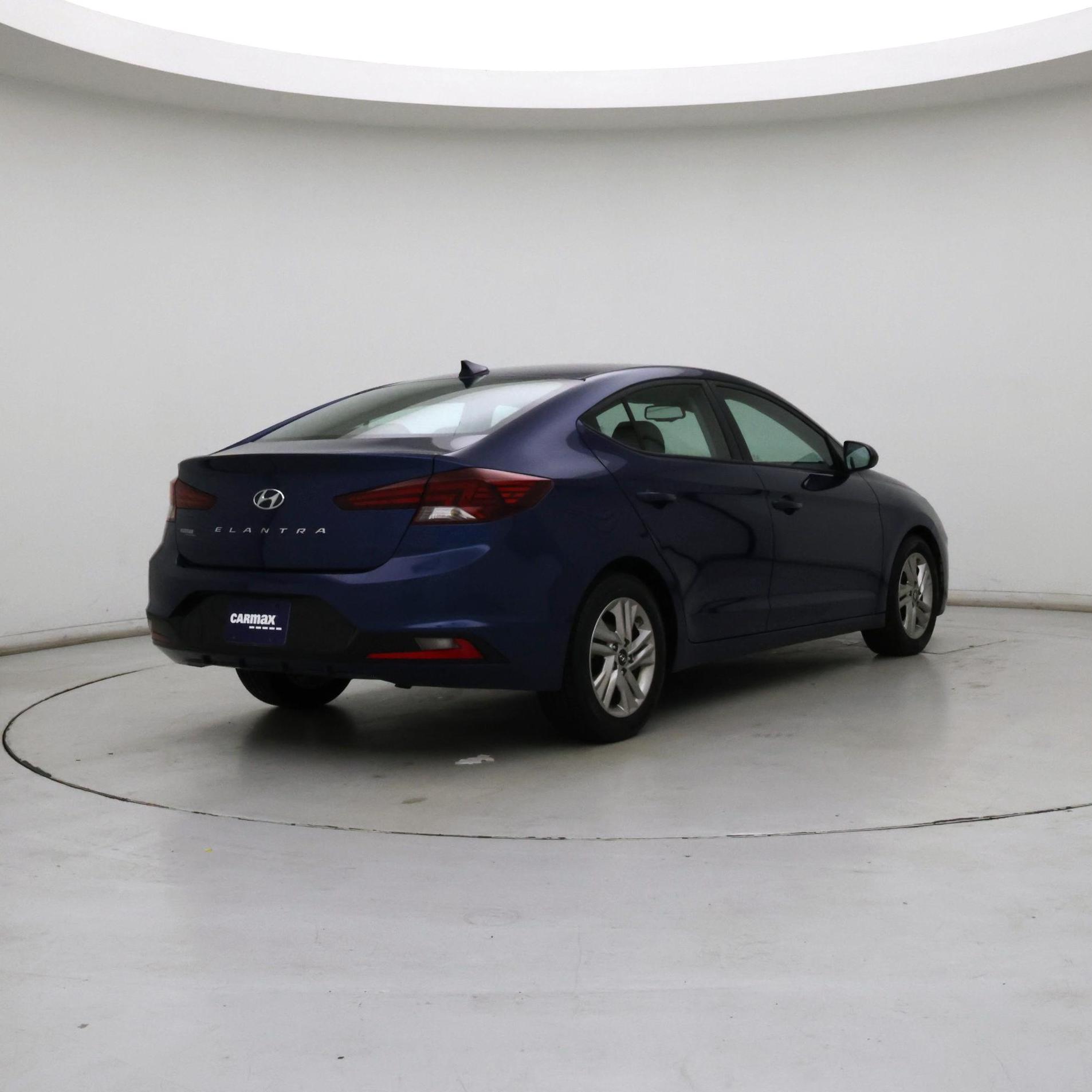 Thumbnail: 2020 Hyundai Elantra - 8